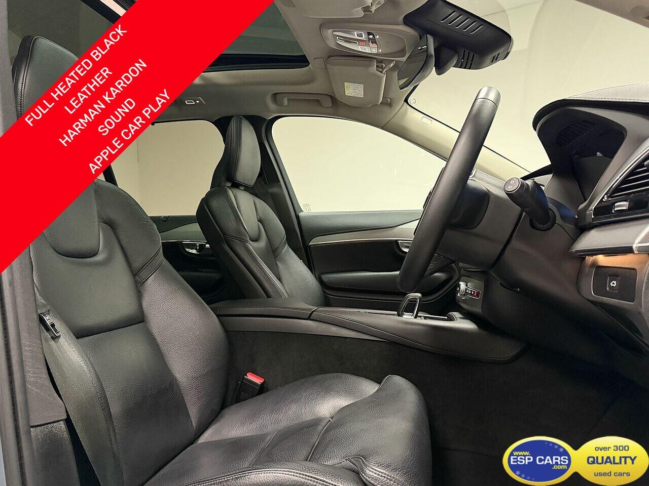 Volvo XC90 view 2