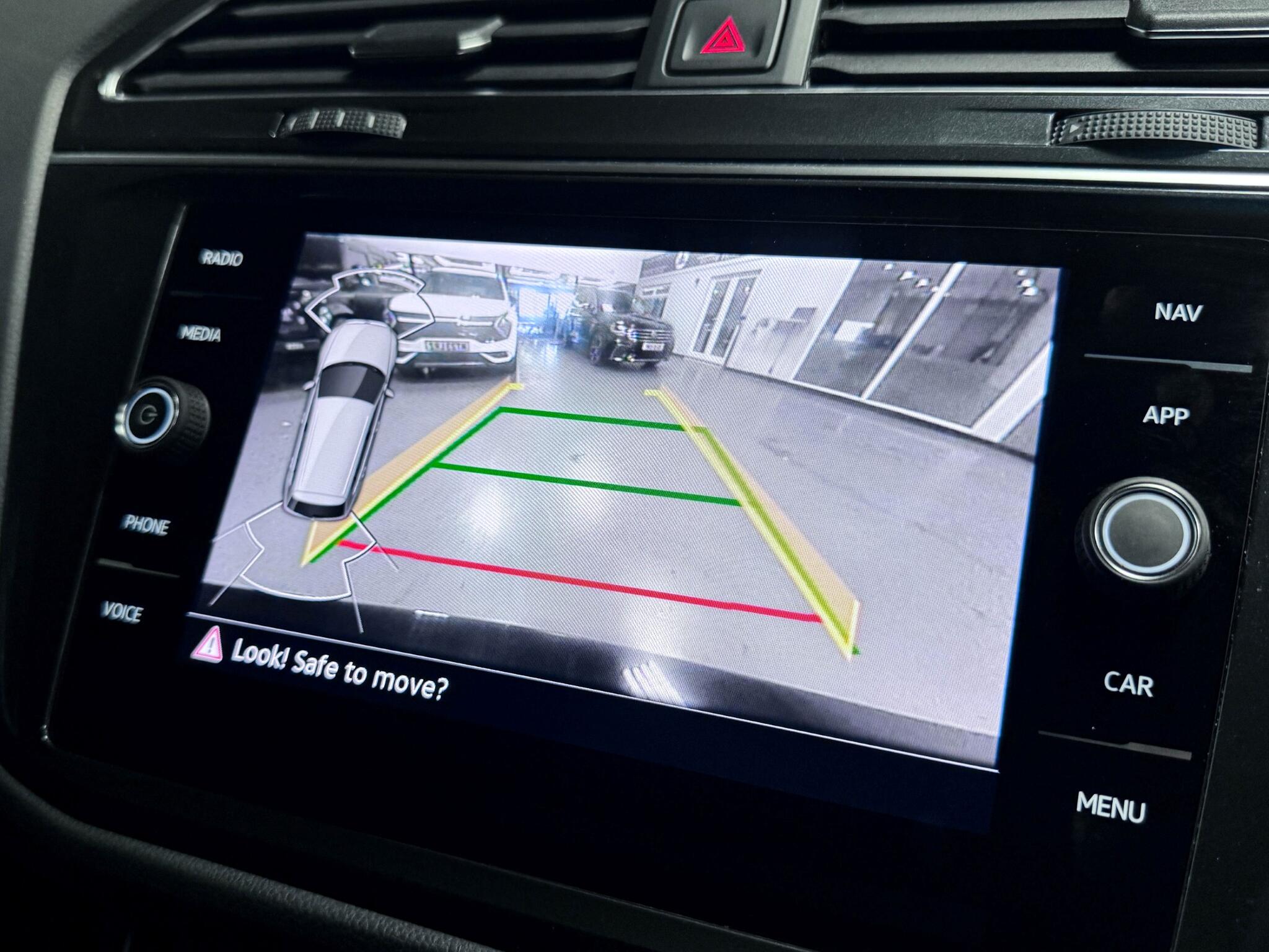 Volkswagen Tiguan view 46