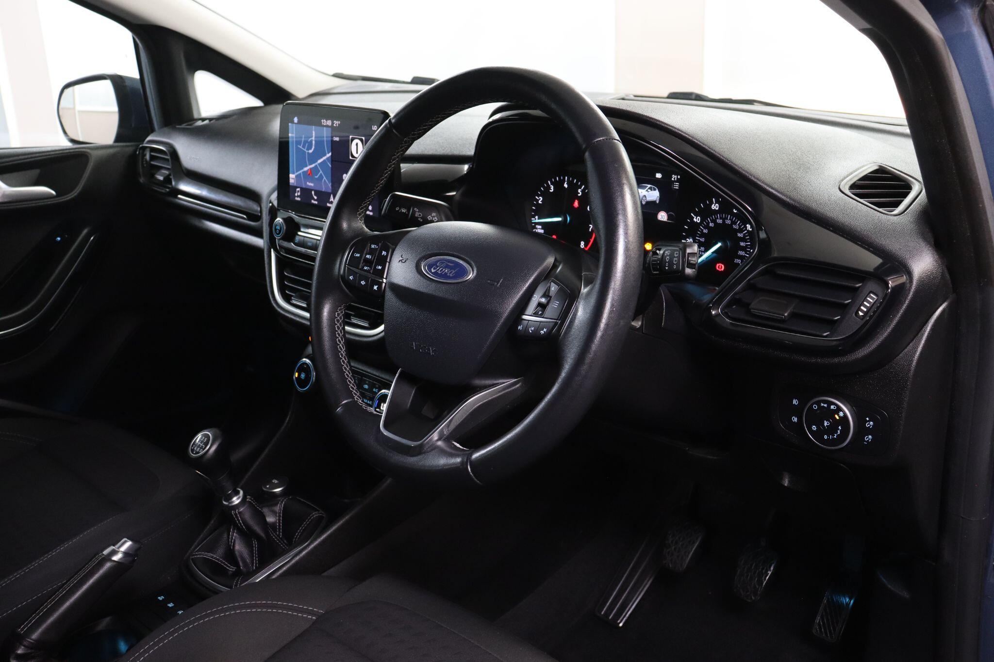 Ford Fiesta view 5