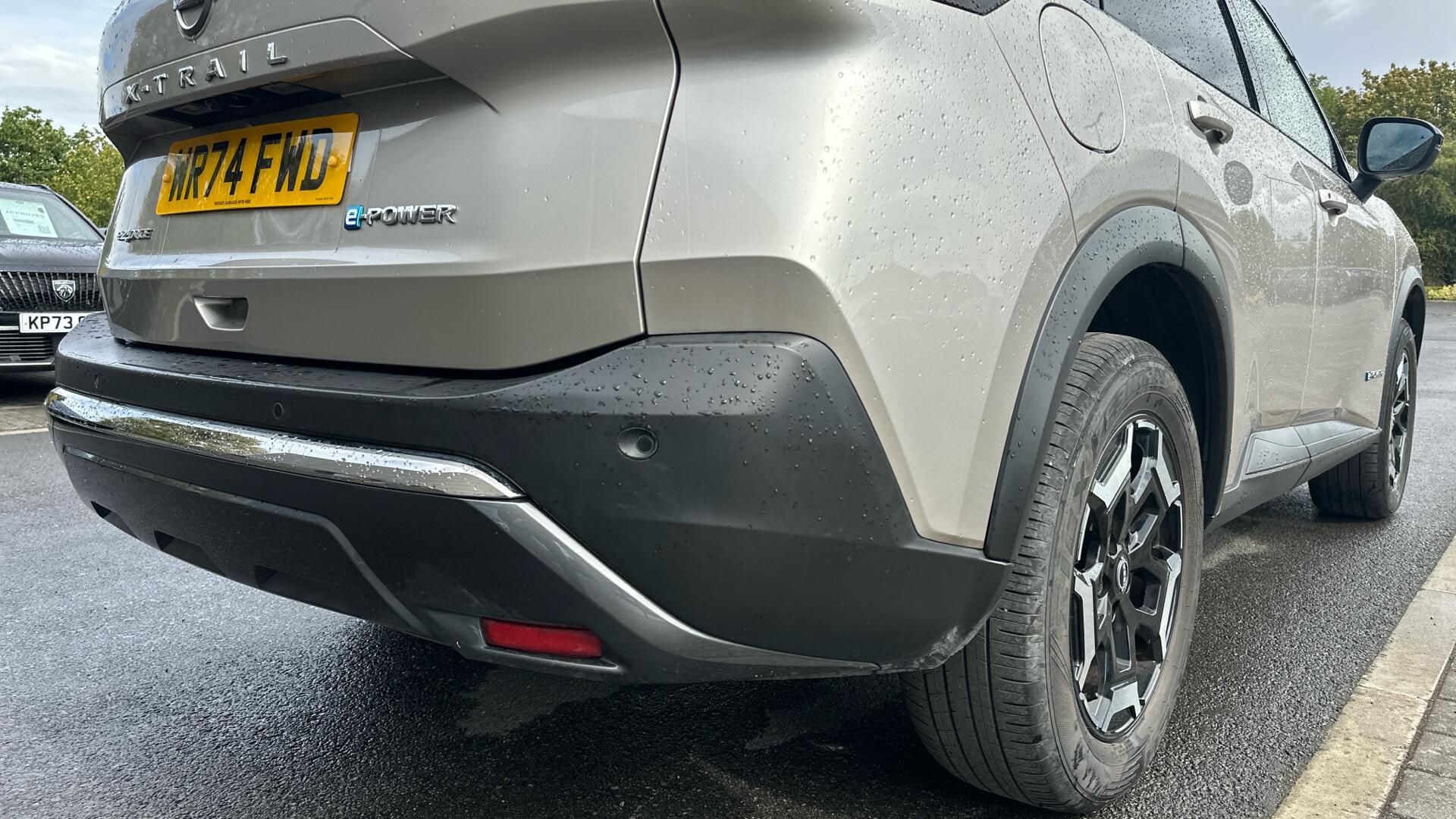 Nissan X-Trail view 36