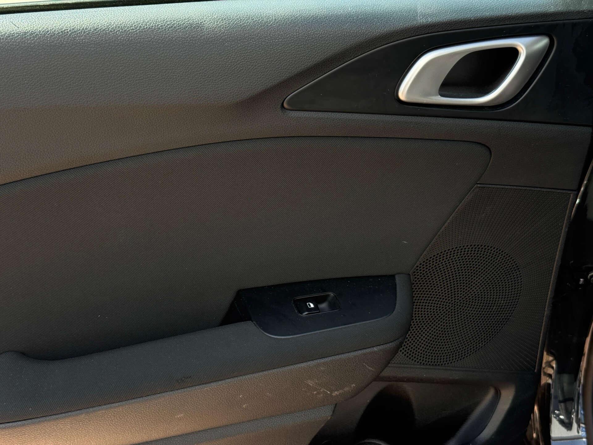 Kia Ceed view 40