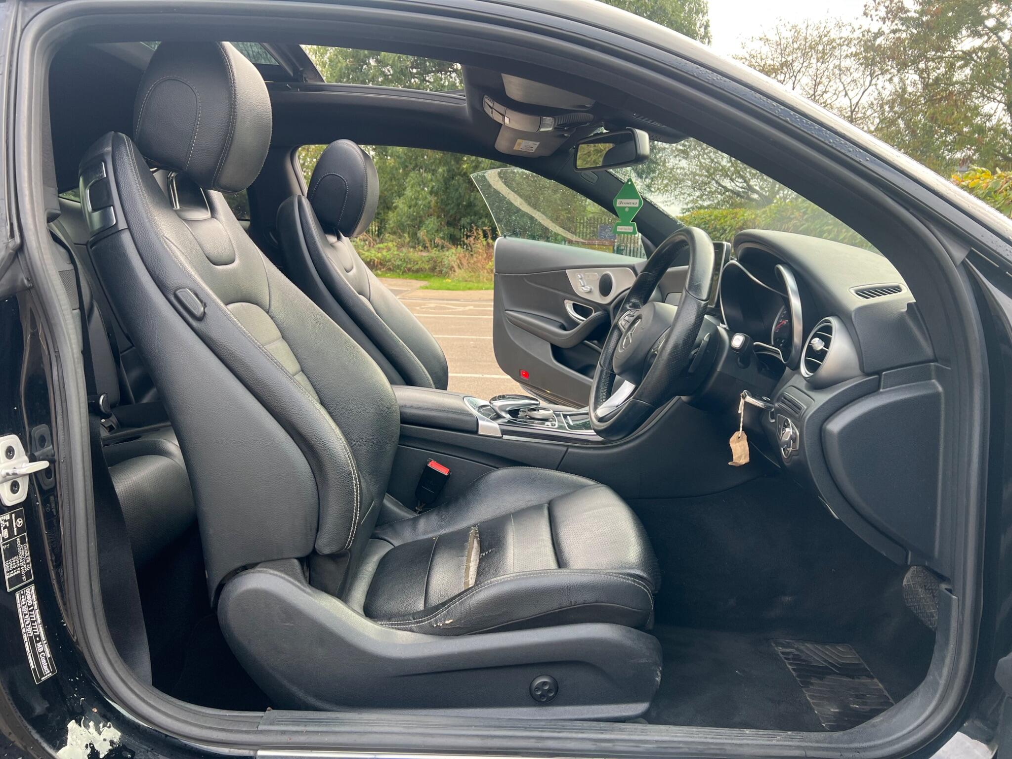 Mercedes-Benz C-Class view 21
