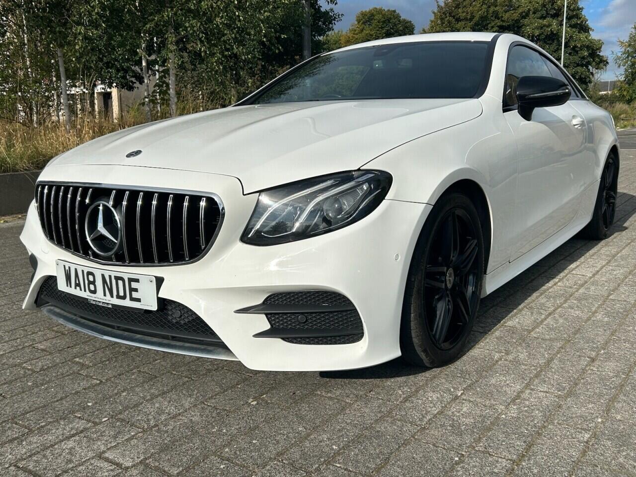 Mercedes-Benz E-Class view 6