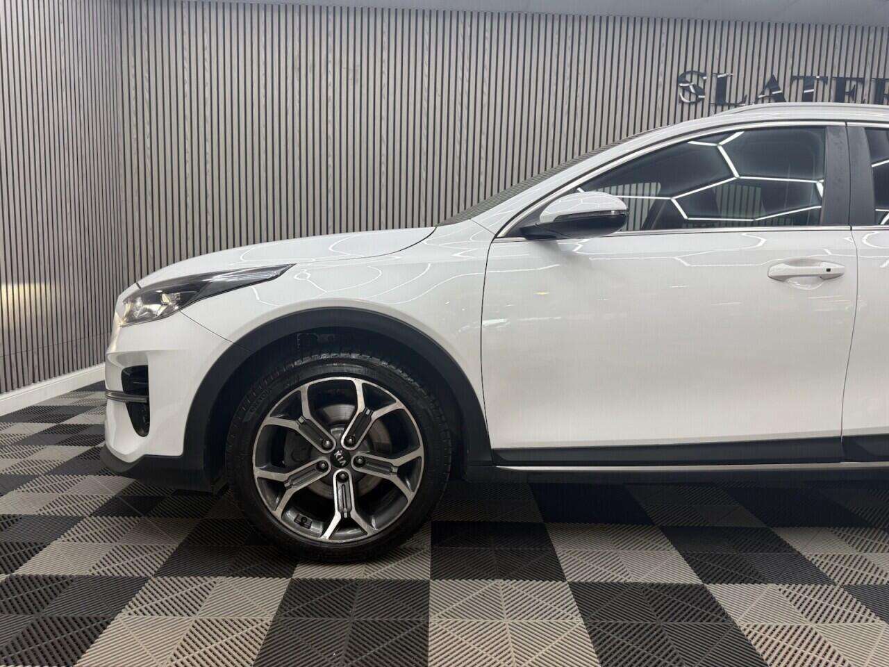 Kia Xceed view 25