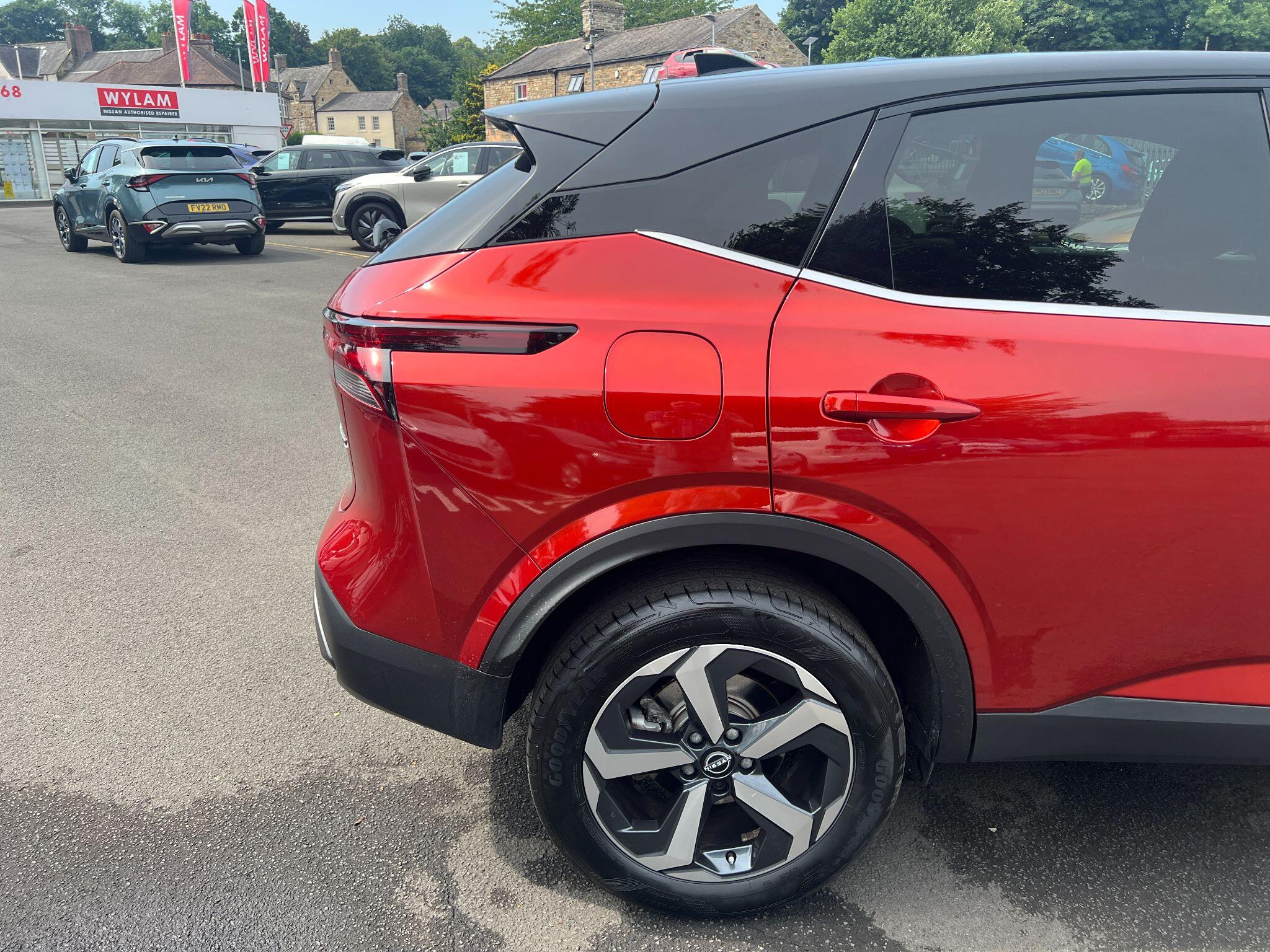 Nissan Qashqai view 28