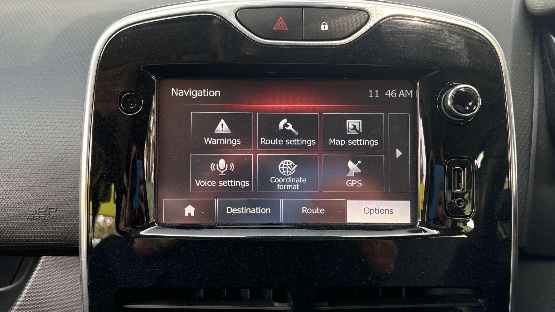 Renault Clio view 27