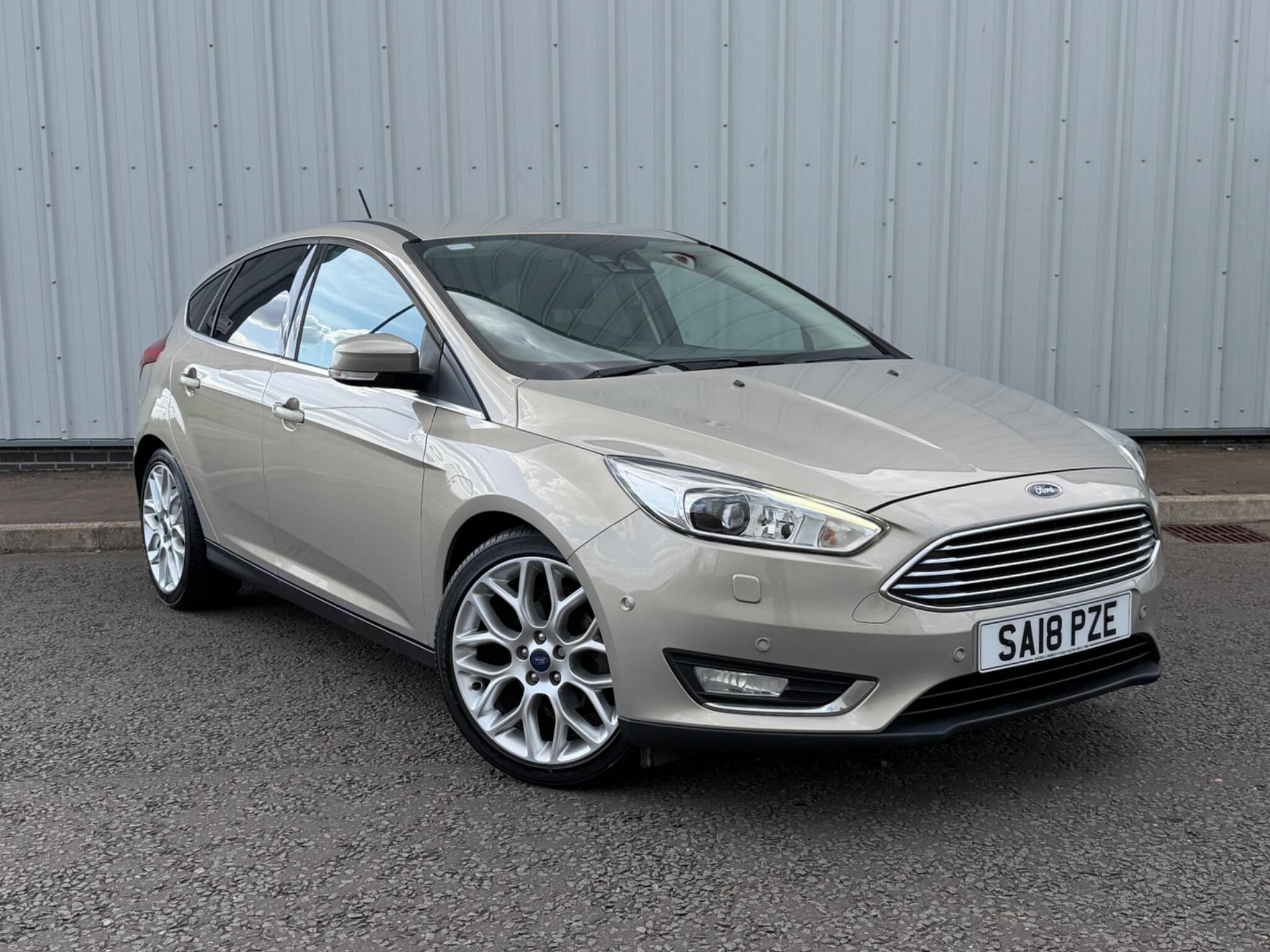Ford Focus main image
