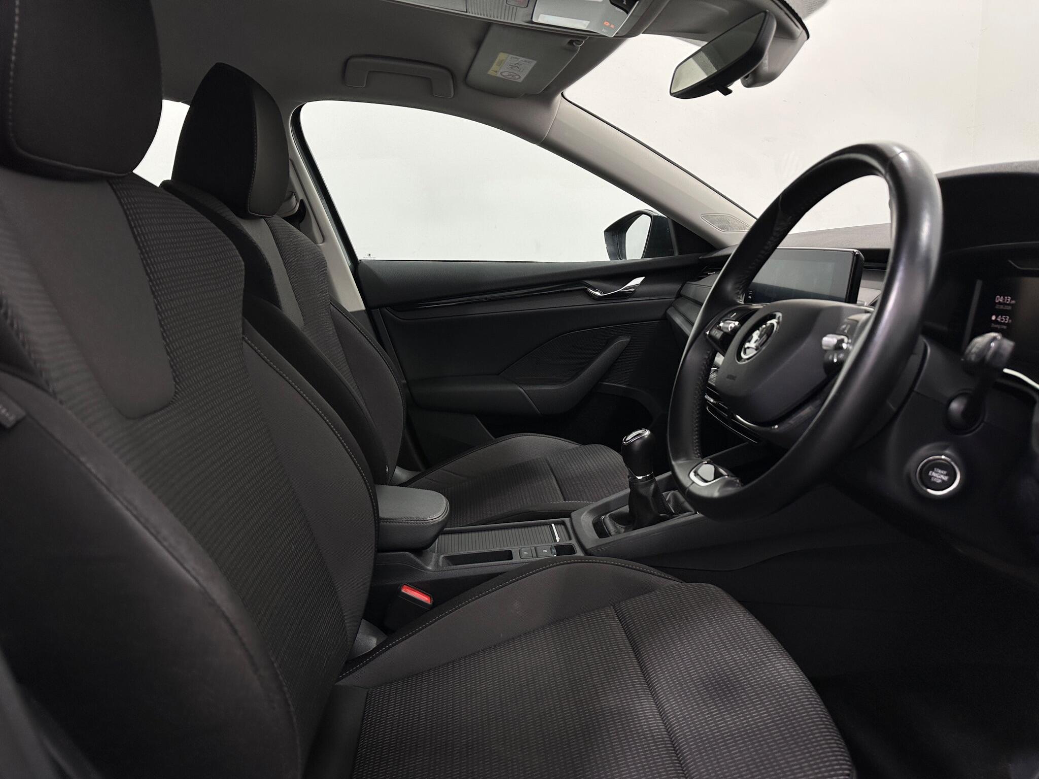 Skoda Octavia view 32