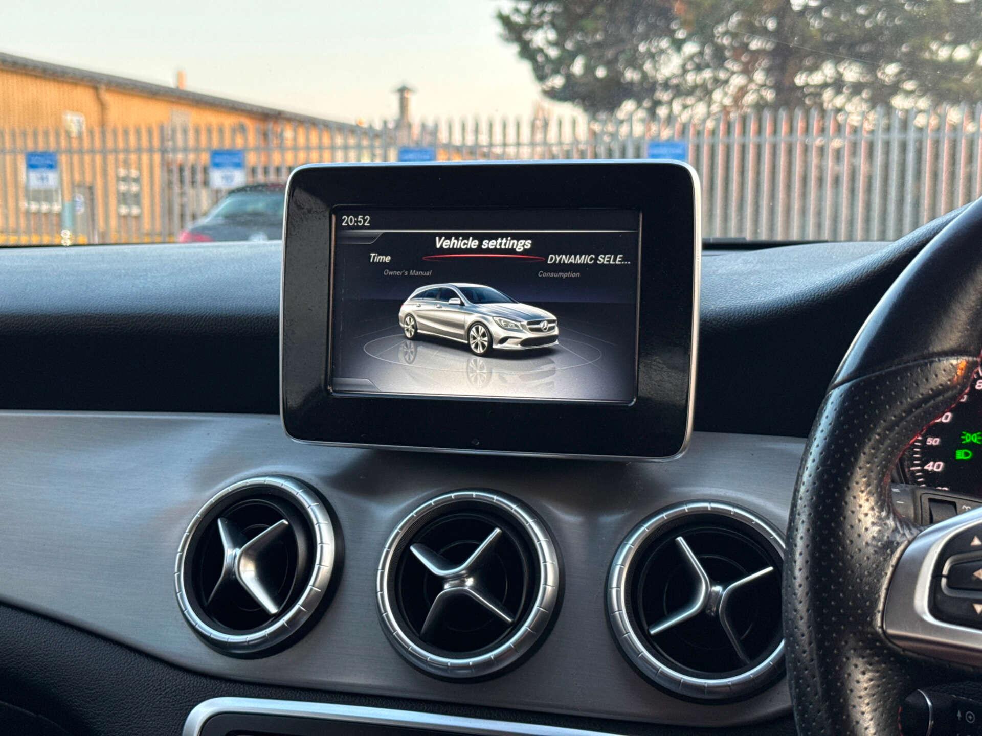 Mercedes-Benz Cla view 75