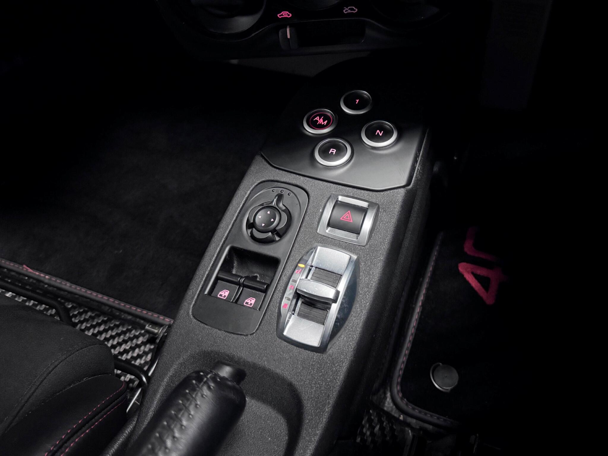 Alfa Romeo 4c view 30