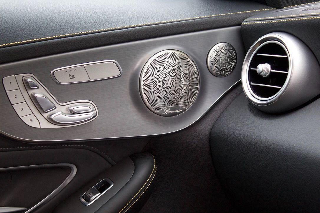 Mercedes-Benz C-Class view 39