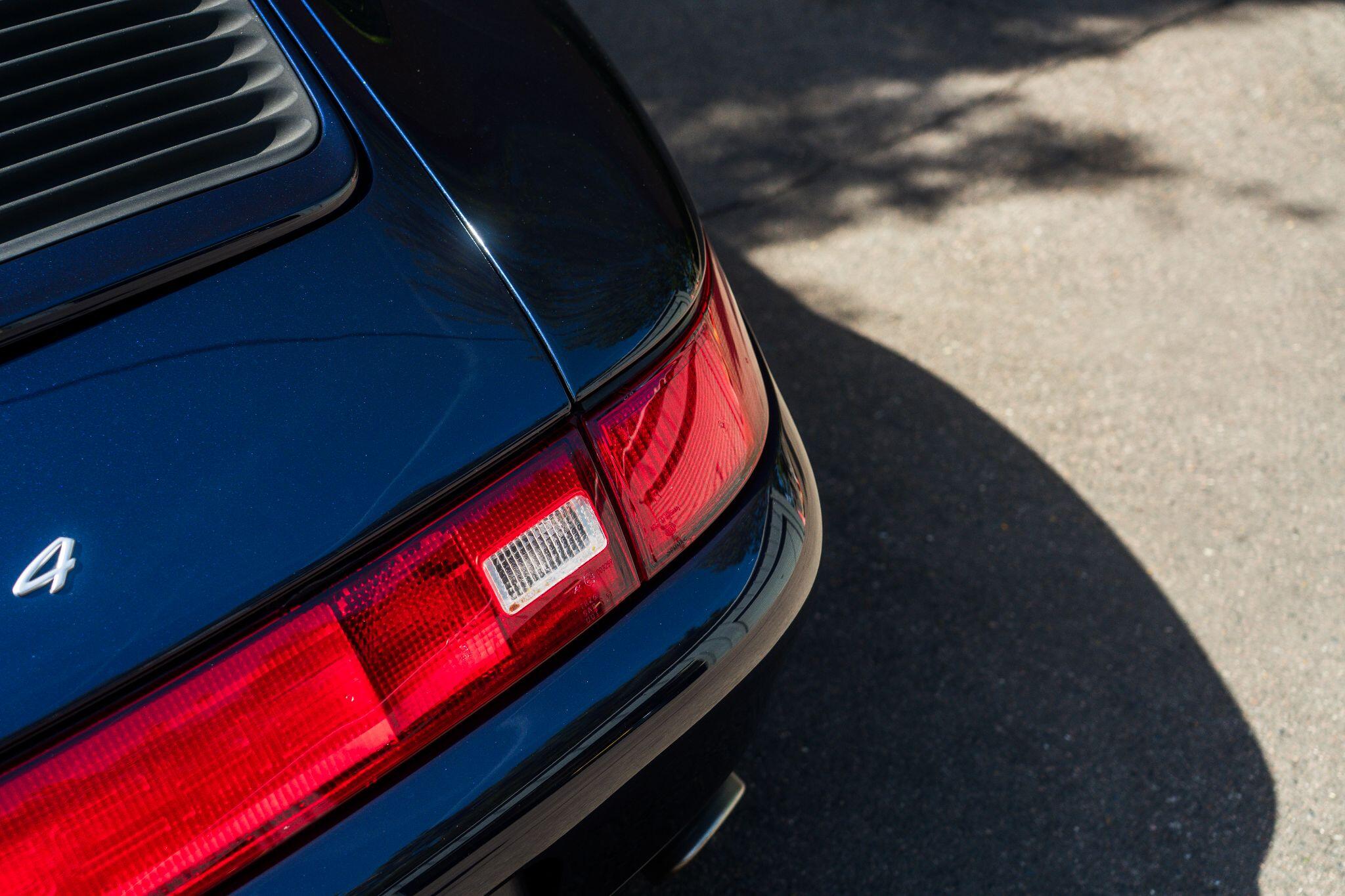 Porsche 911 view 43