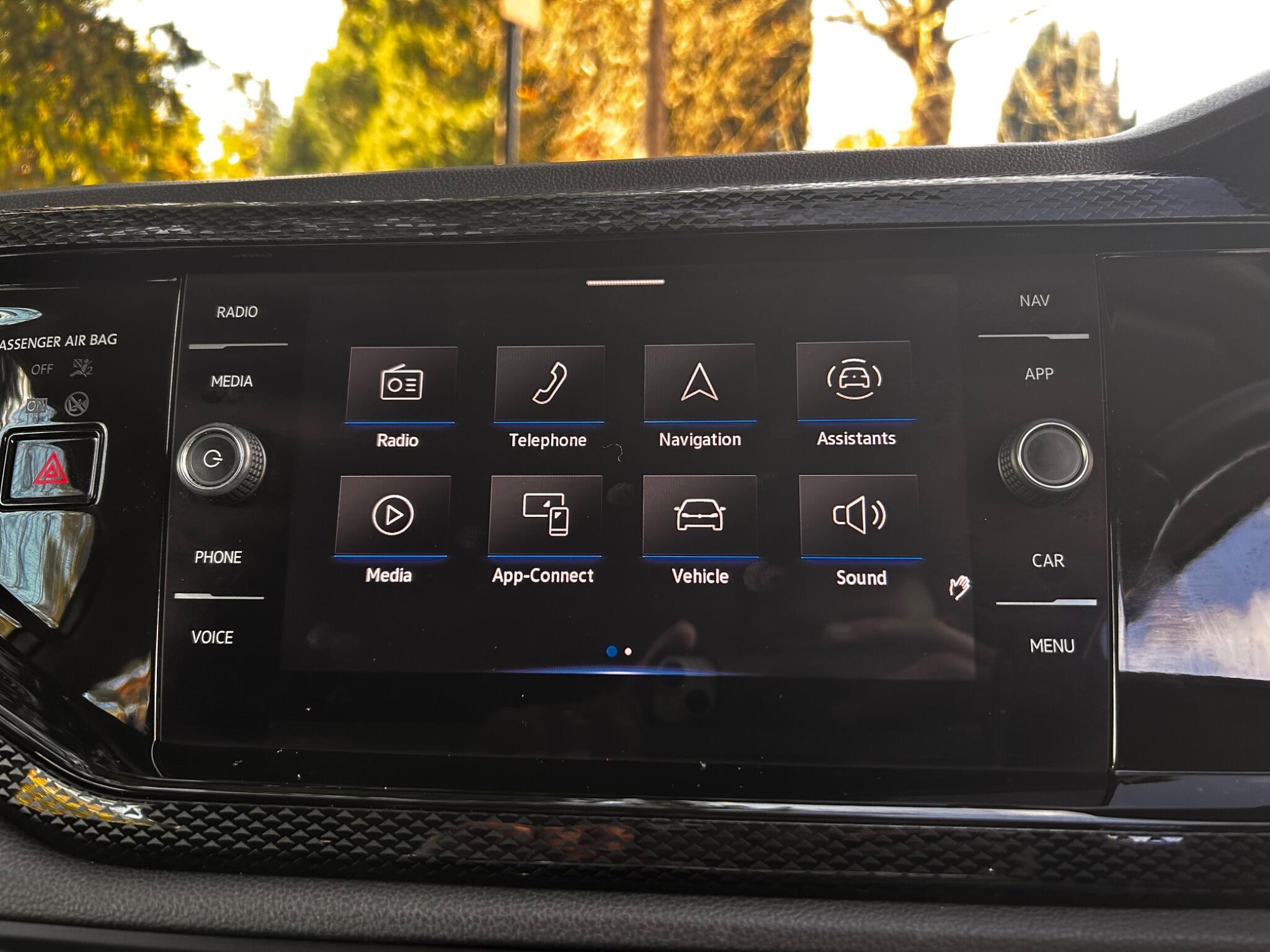 Volkswagen Polo view 24