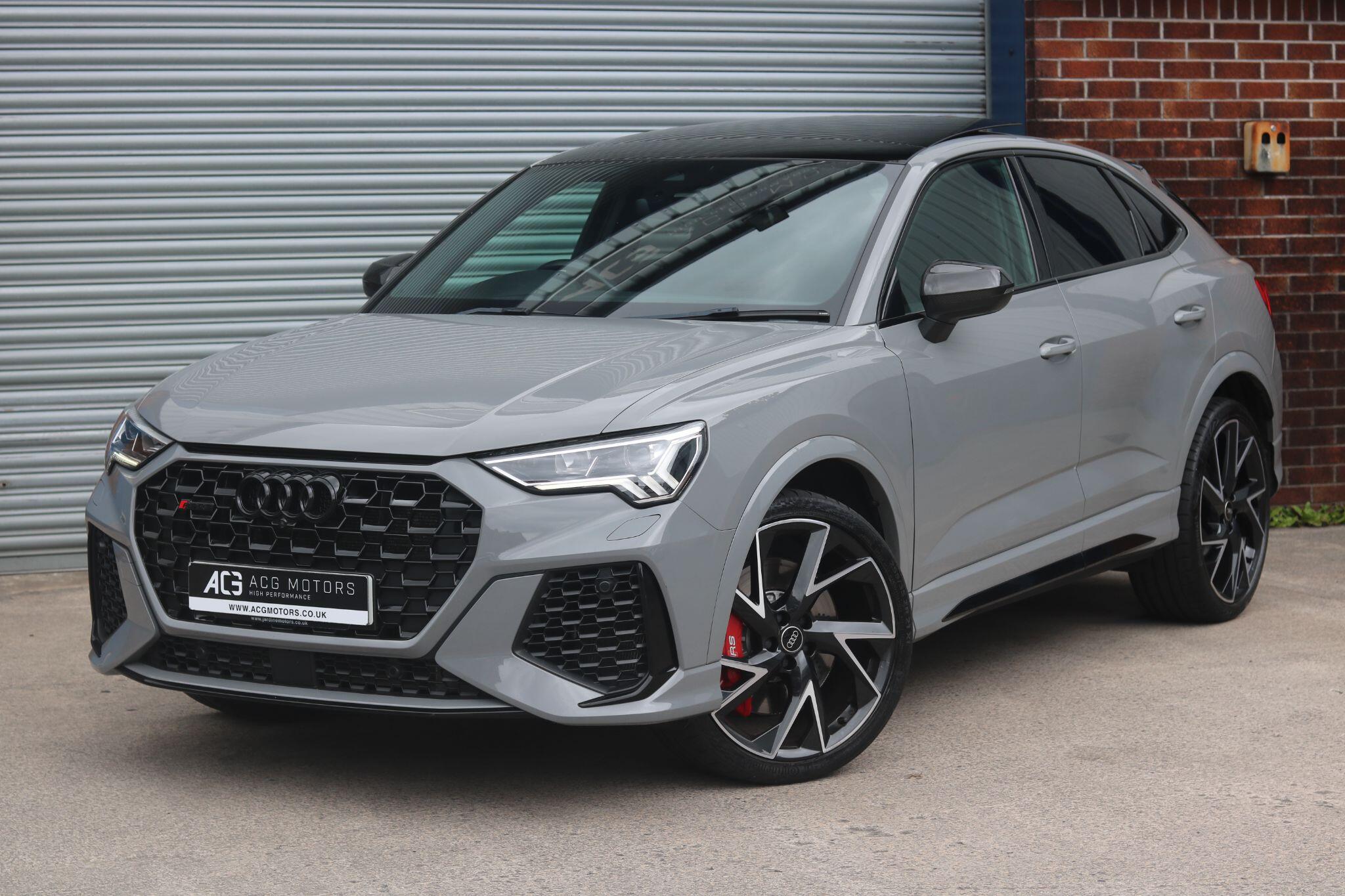 Audi RS Q3 view 6
