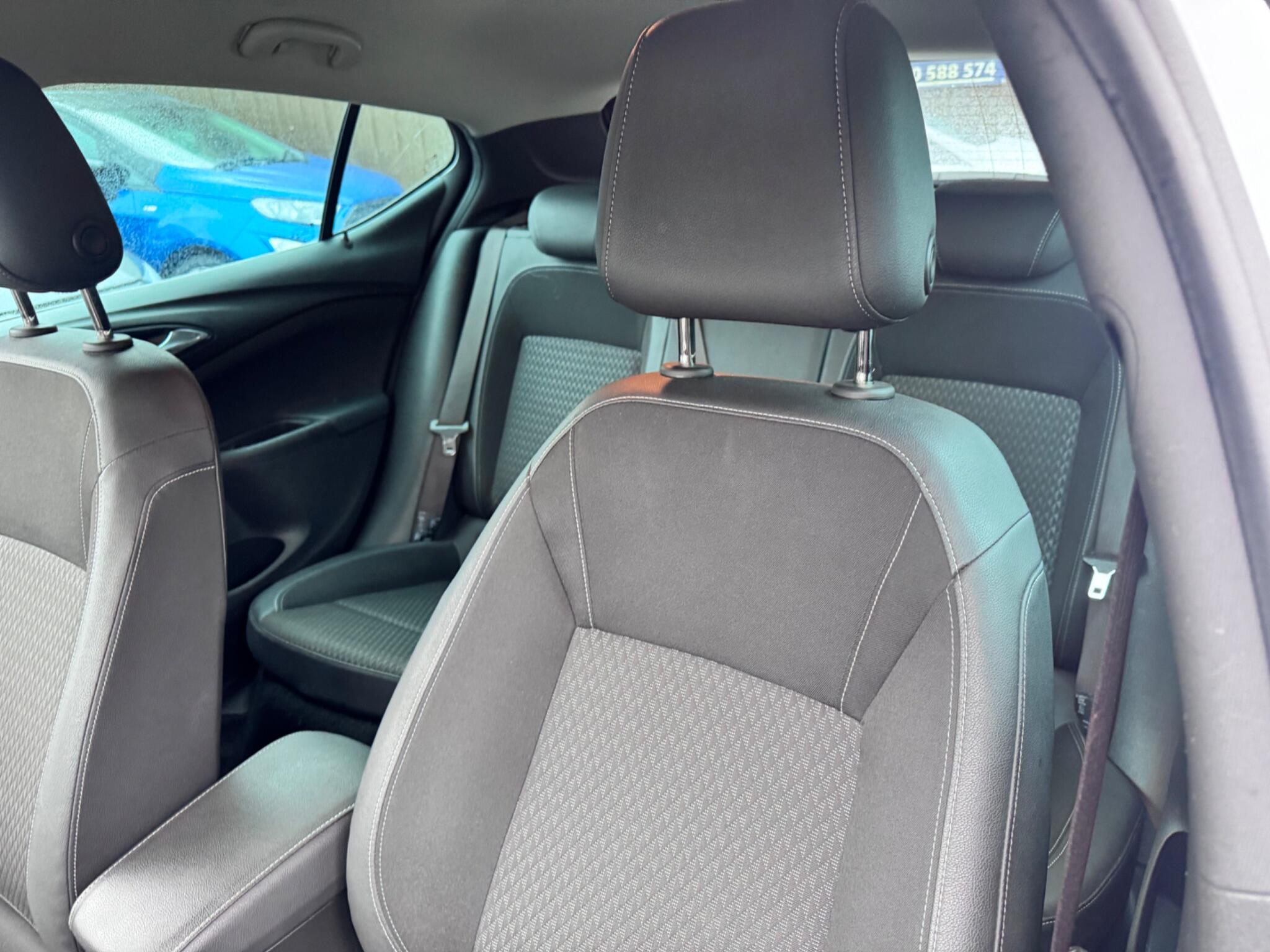 Vauxhall Astra view 19