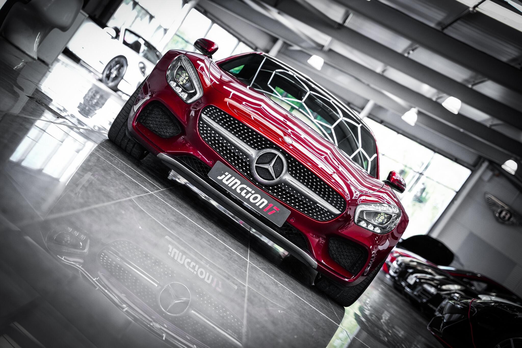 Mercedes-Benz AMG GT view 4