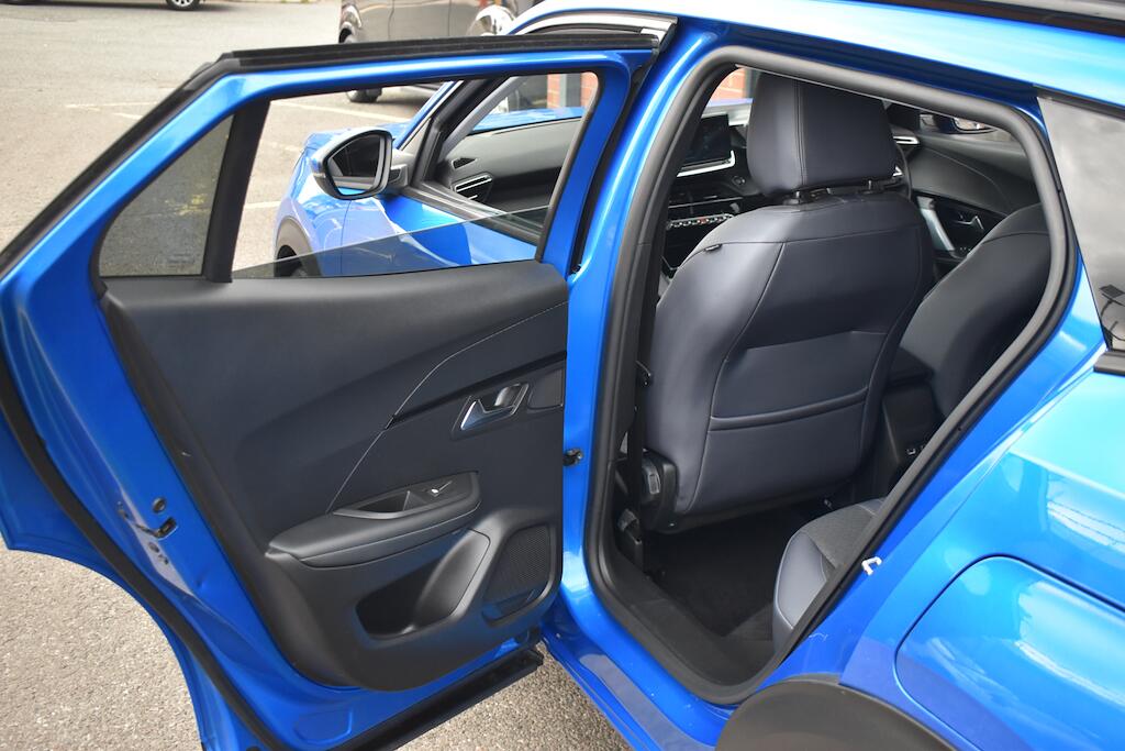 Peugeot 2008 view 37