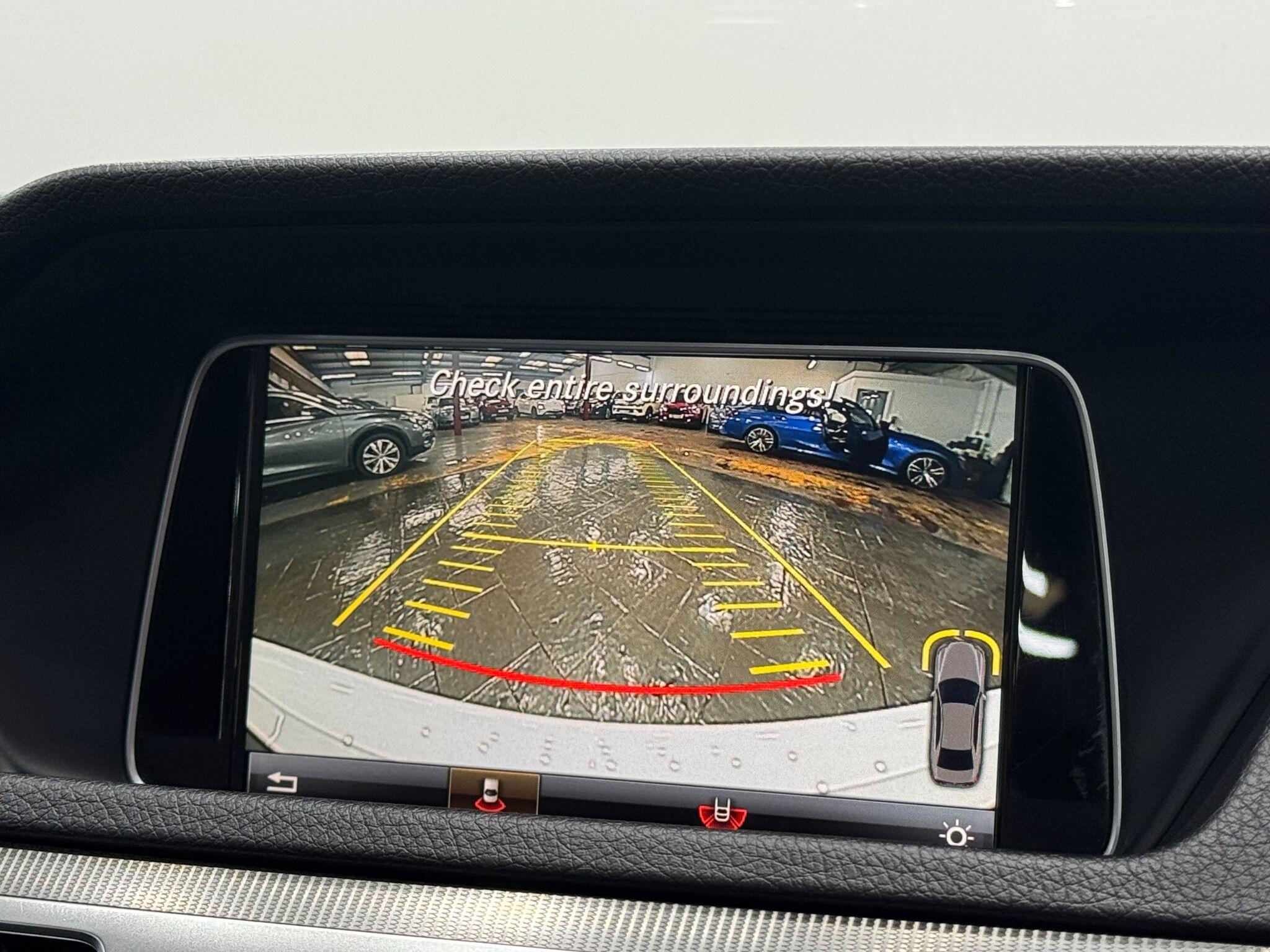 Mercedes-Benz E-Class view 19