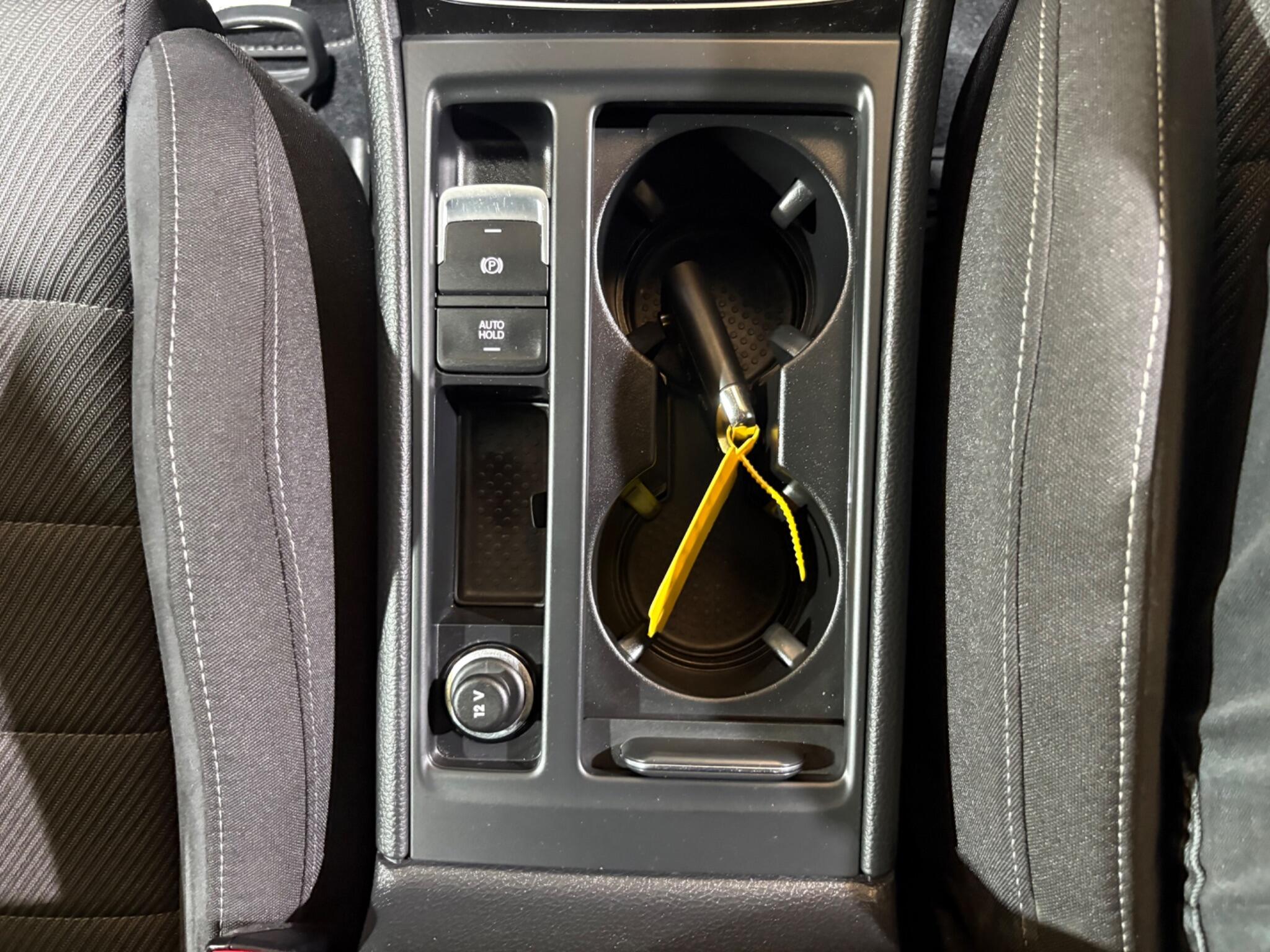 Volkswagen Golf view 17