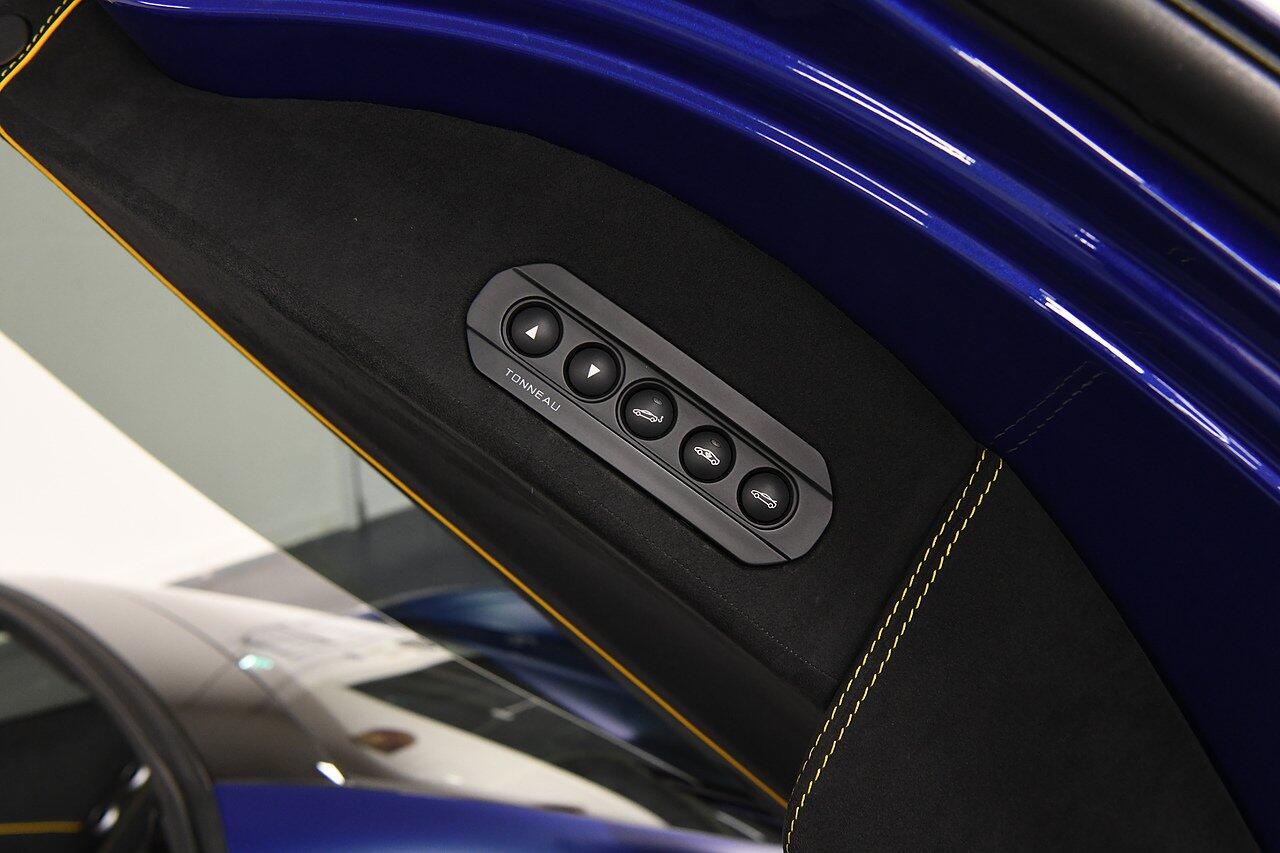 Mclaren 650s view 24