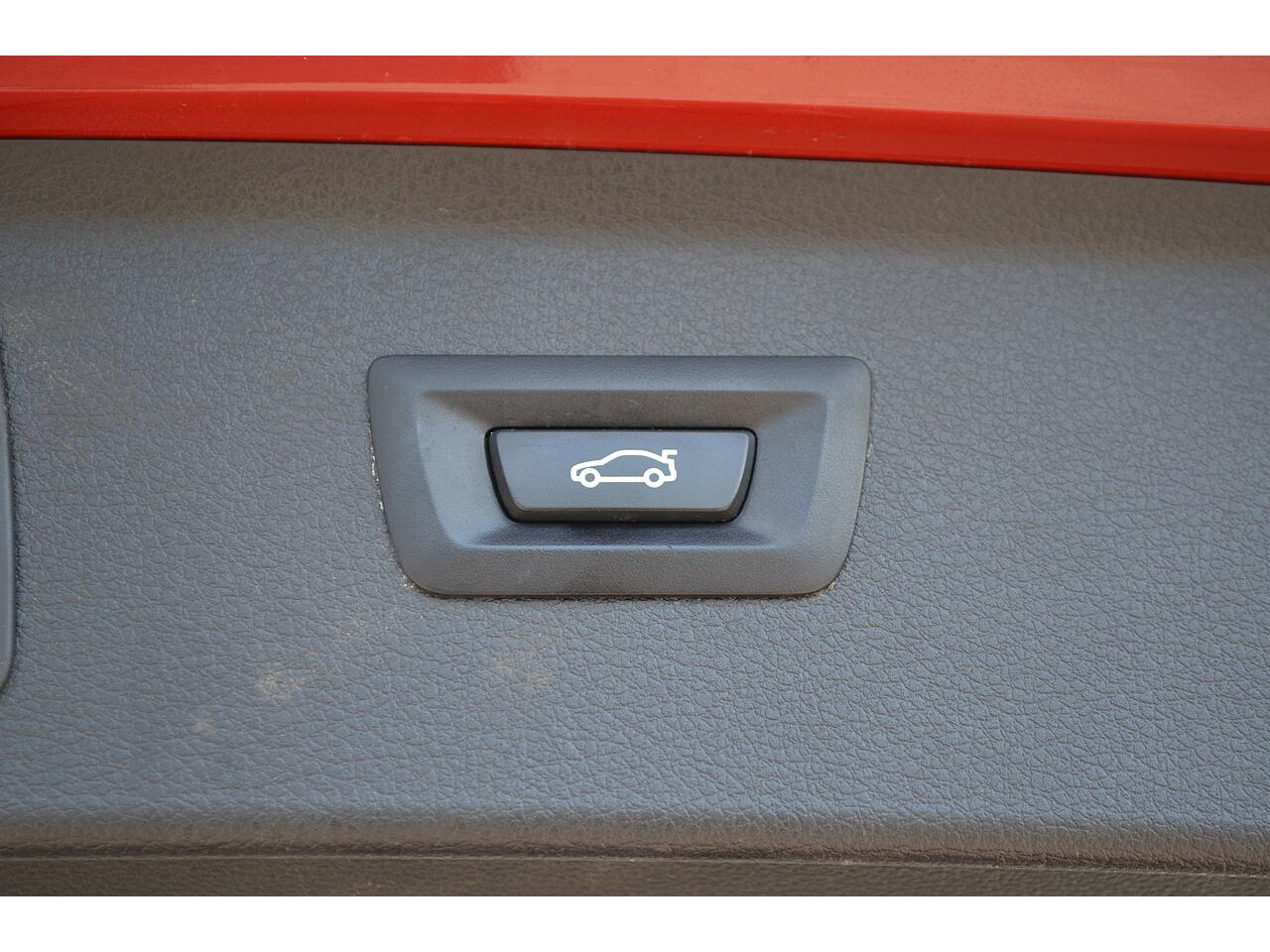 BMW 2 Series view 37