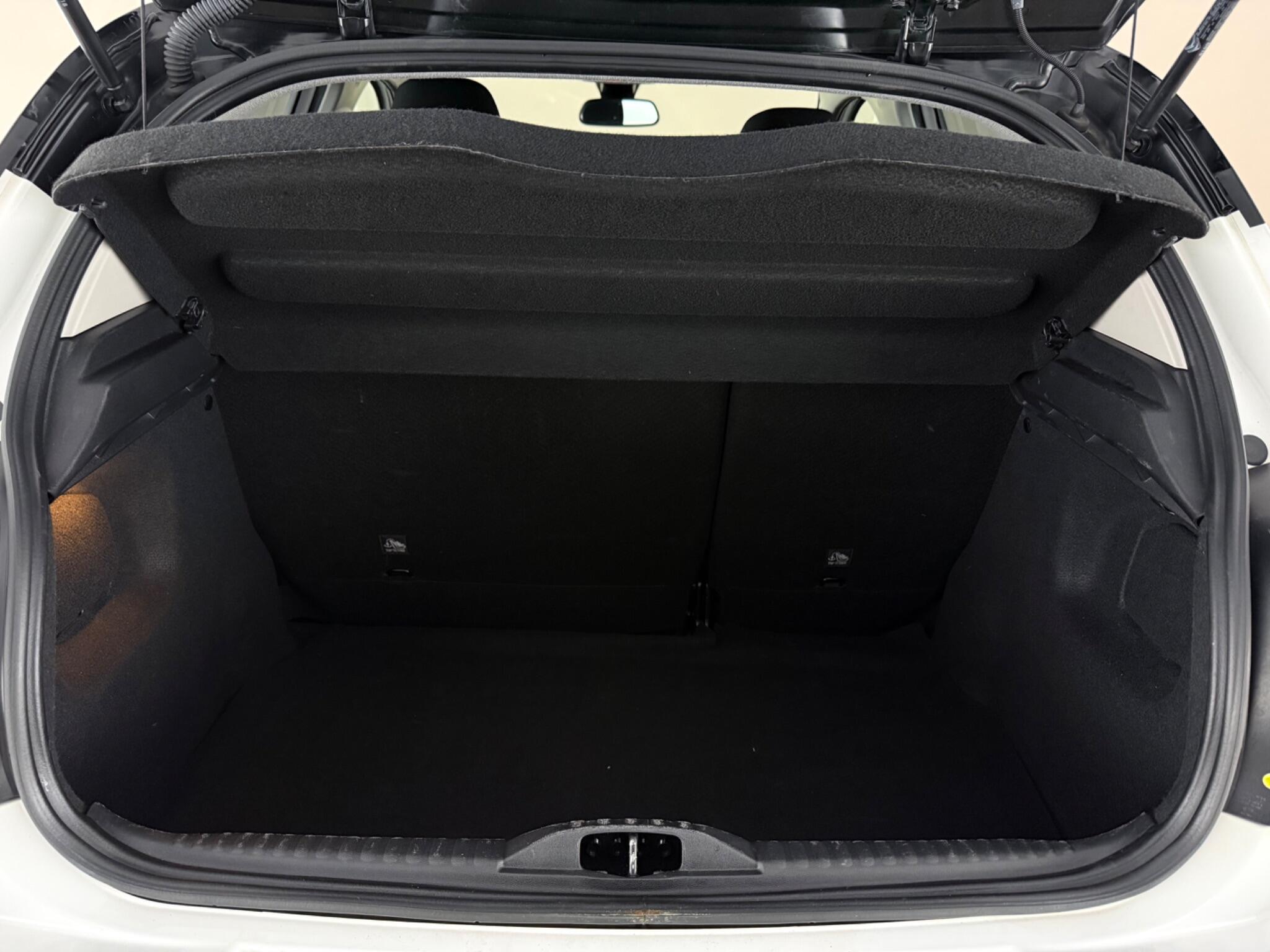 Citroen C3 view 10