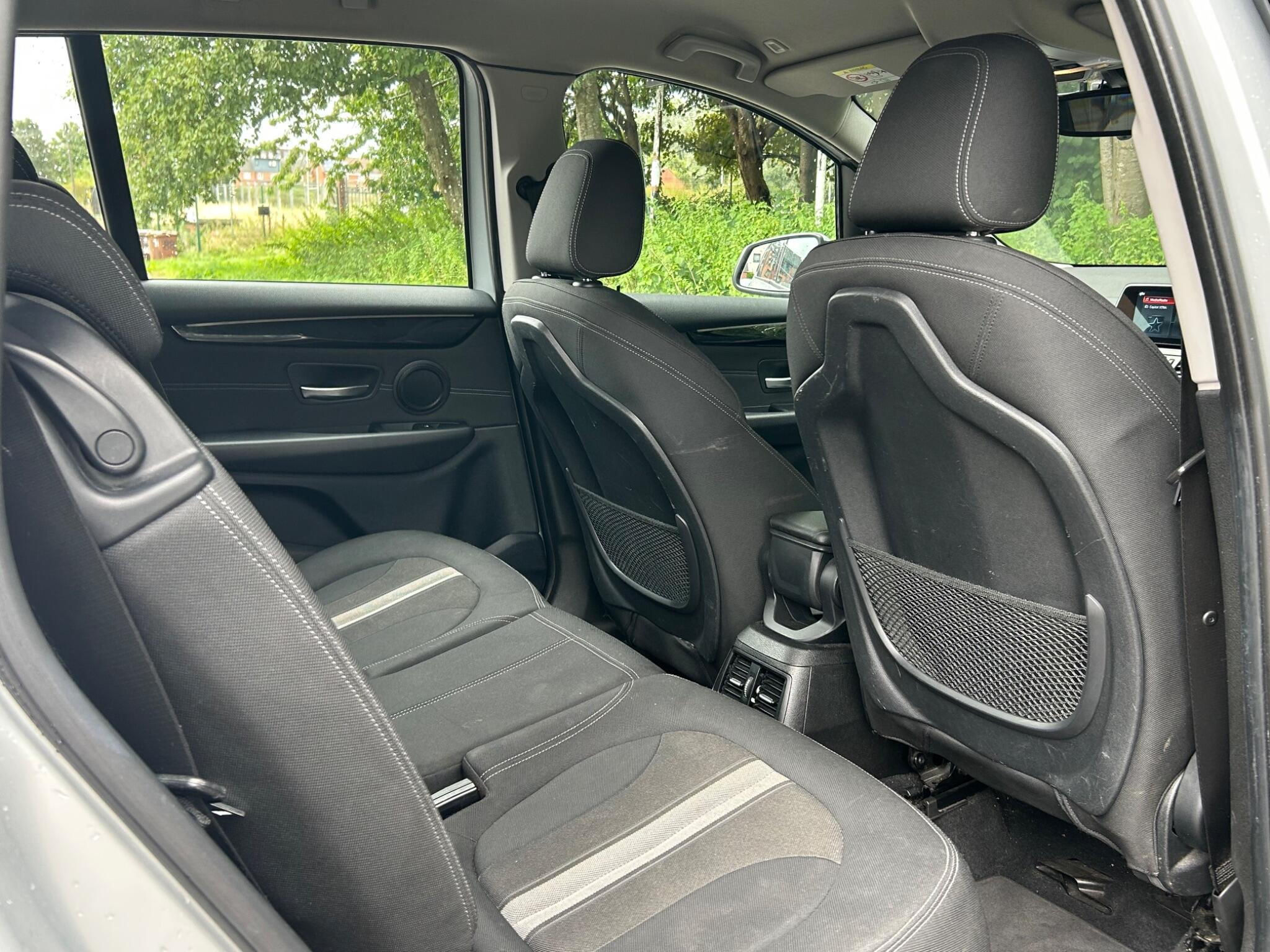 BMW 2 Series view 23