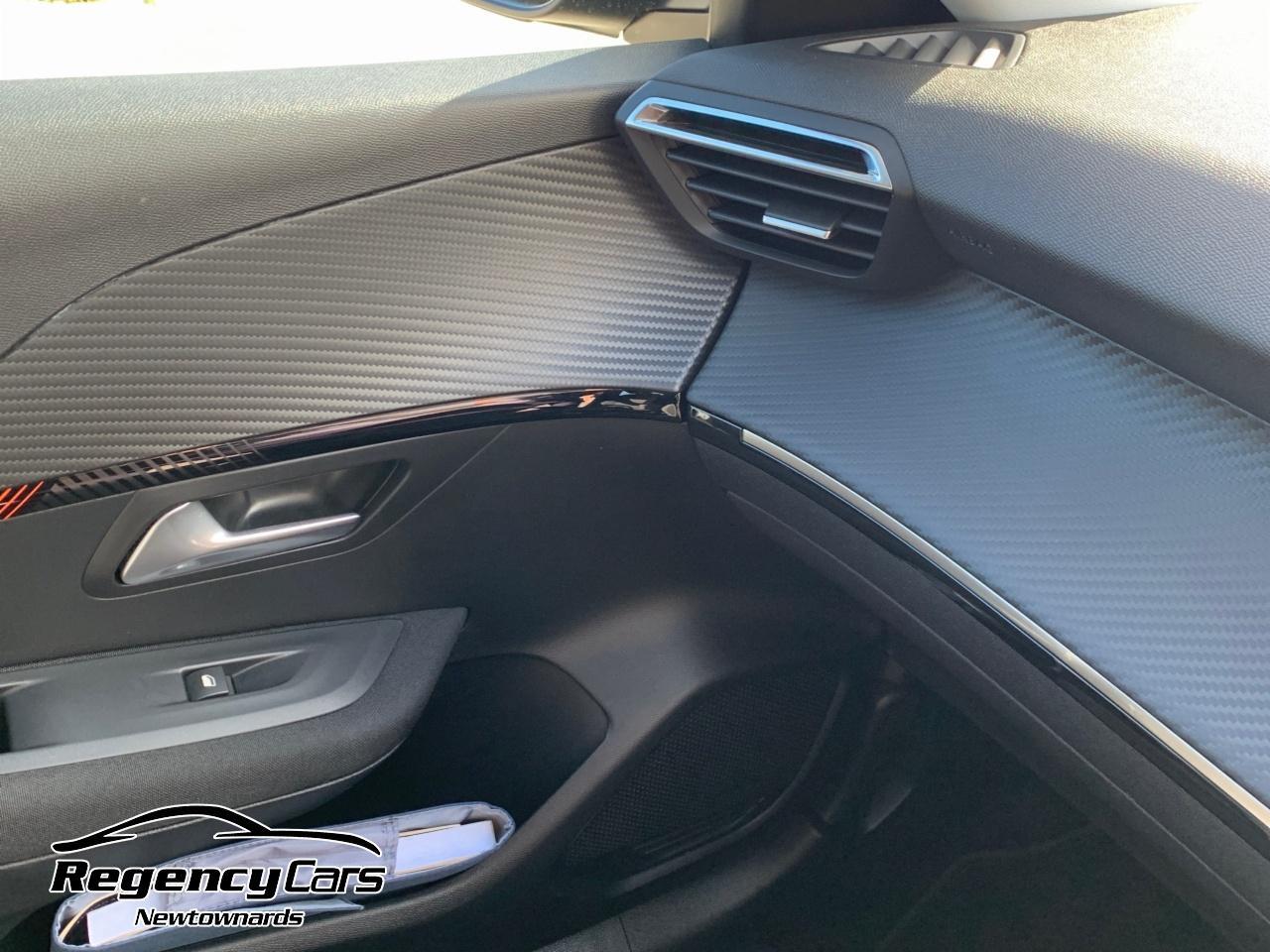 Peugeot 208 view 52