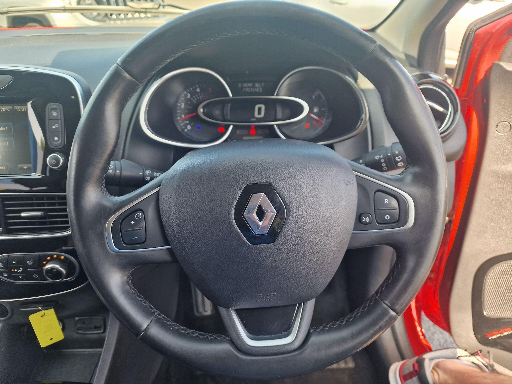Renault Clio view 53