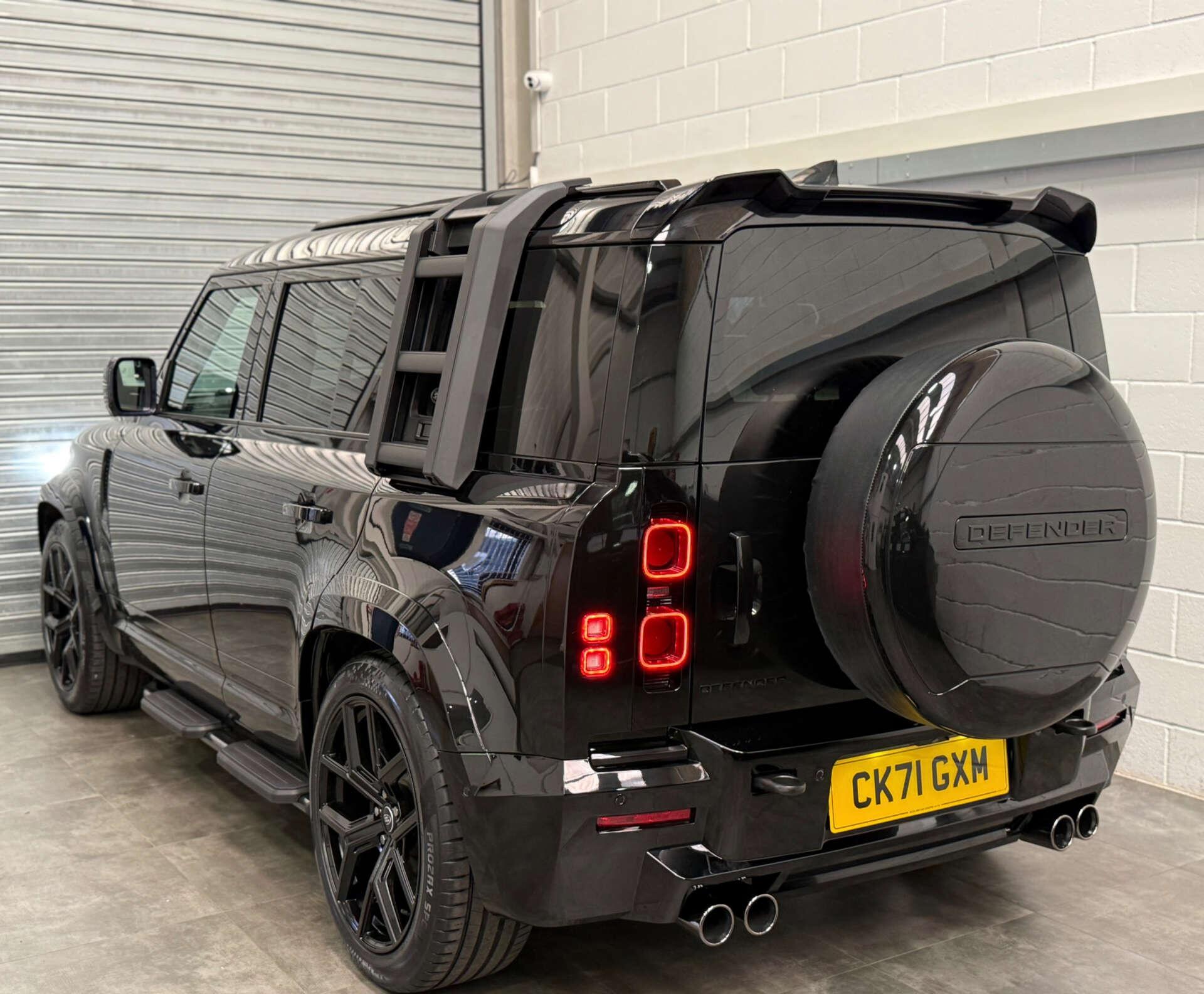 Land Rover Defender view 8