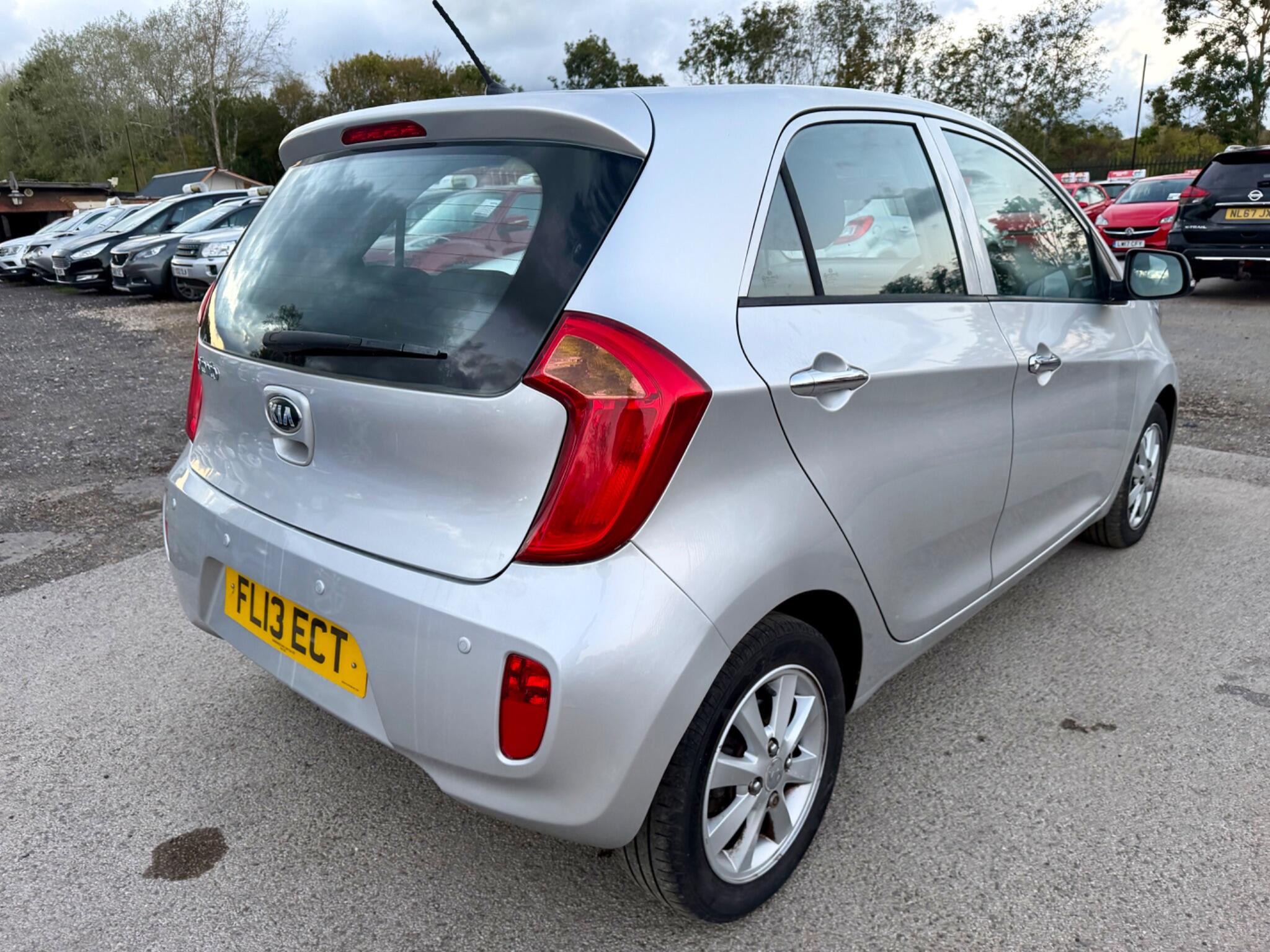 Kia Picanto view 22