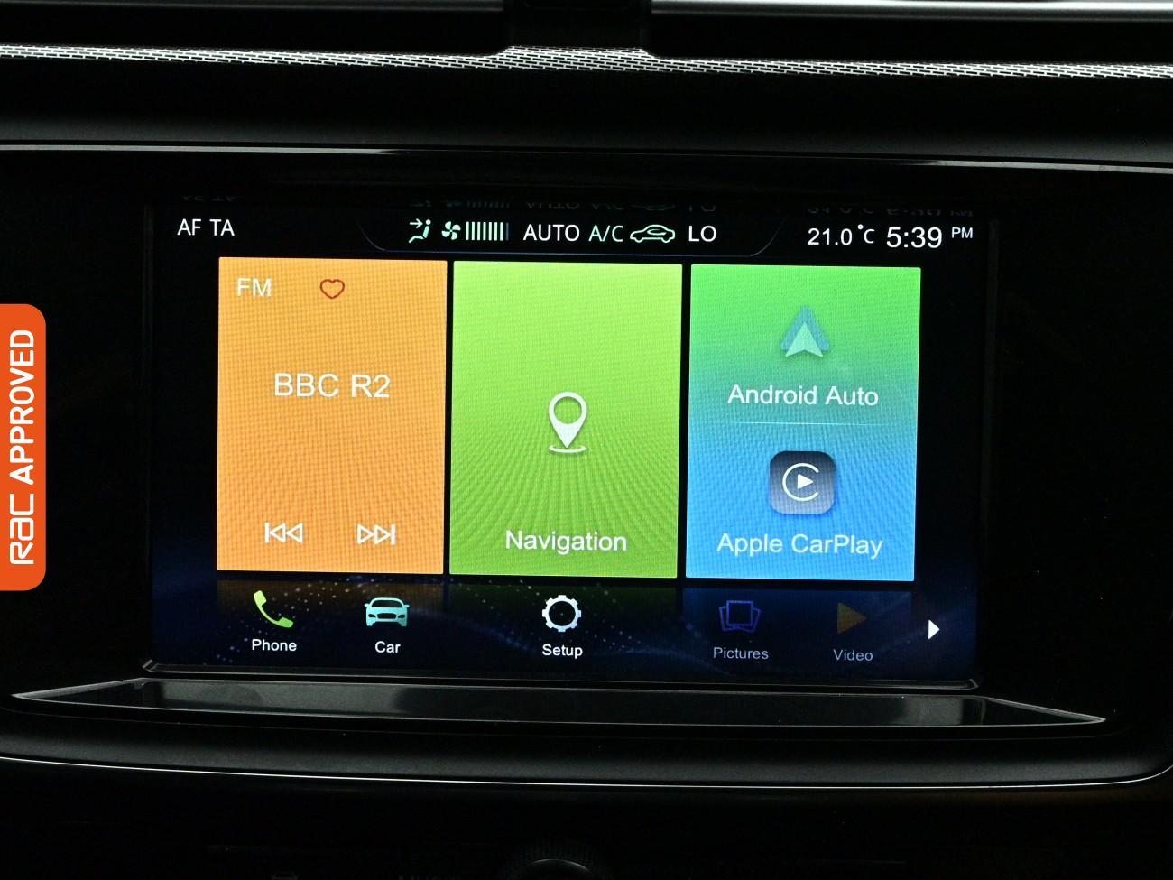 MG MG5 view 15