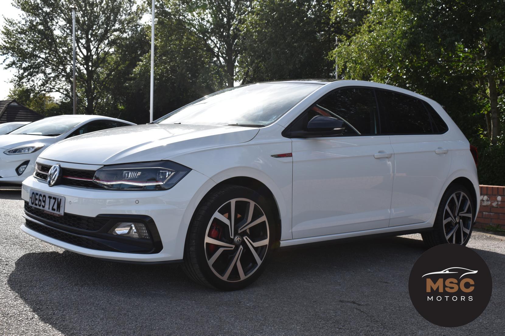 Volkswagen Polo view 6