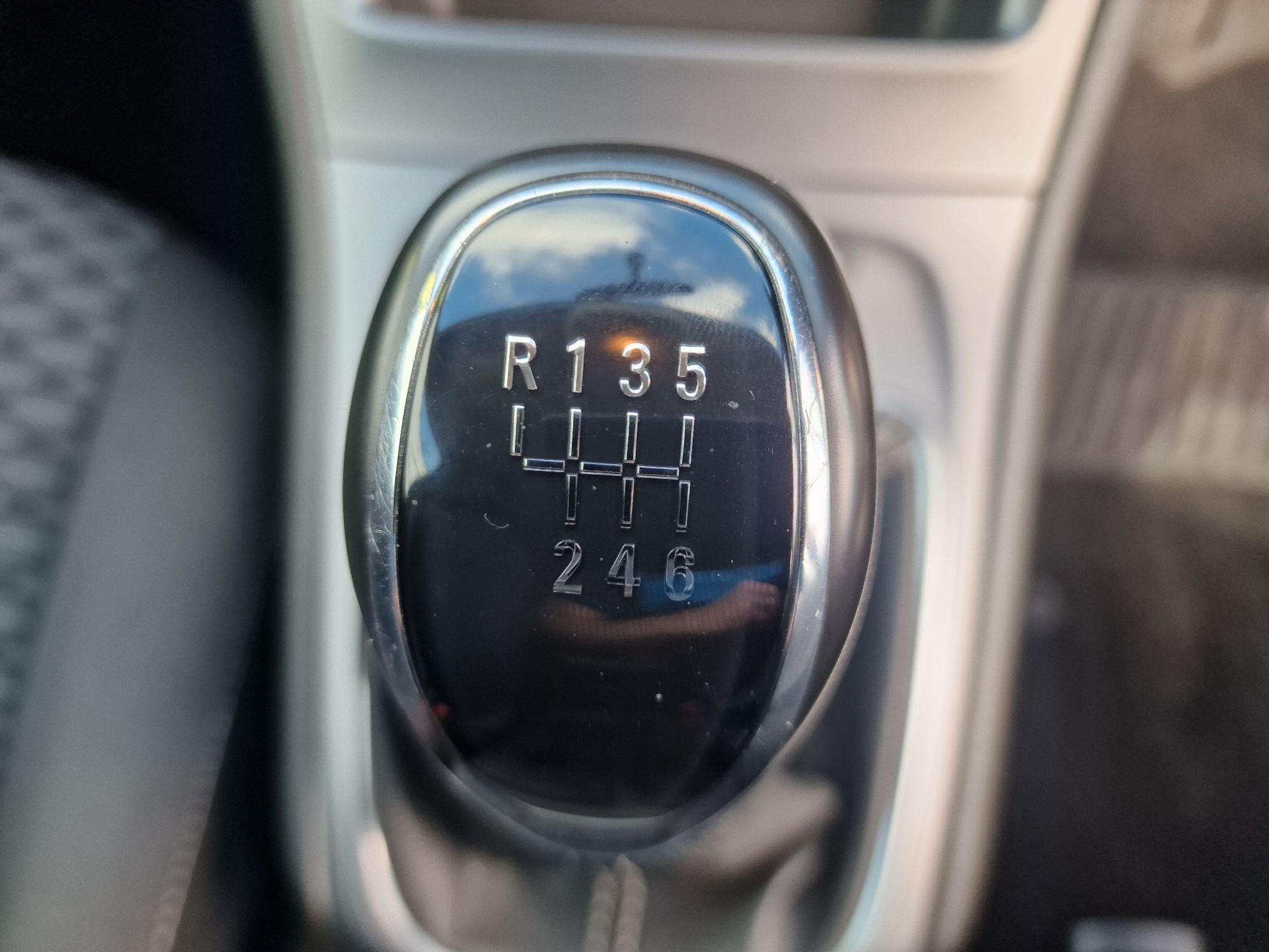 Vauxhall Astra view 21