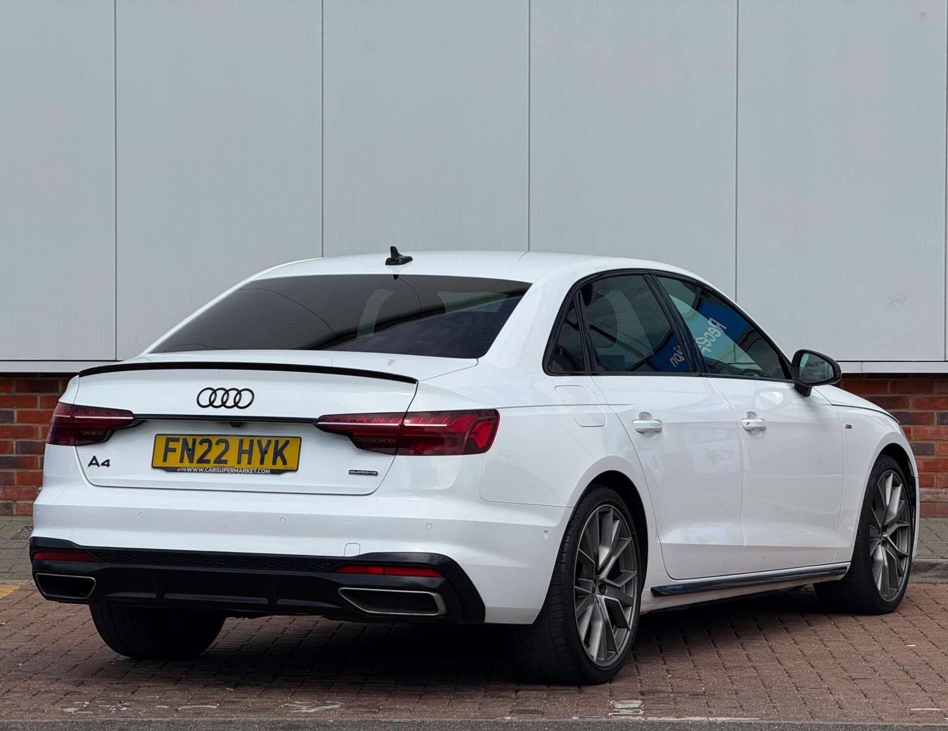 Audi A4 view 9