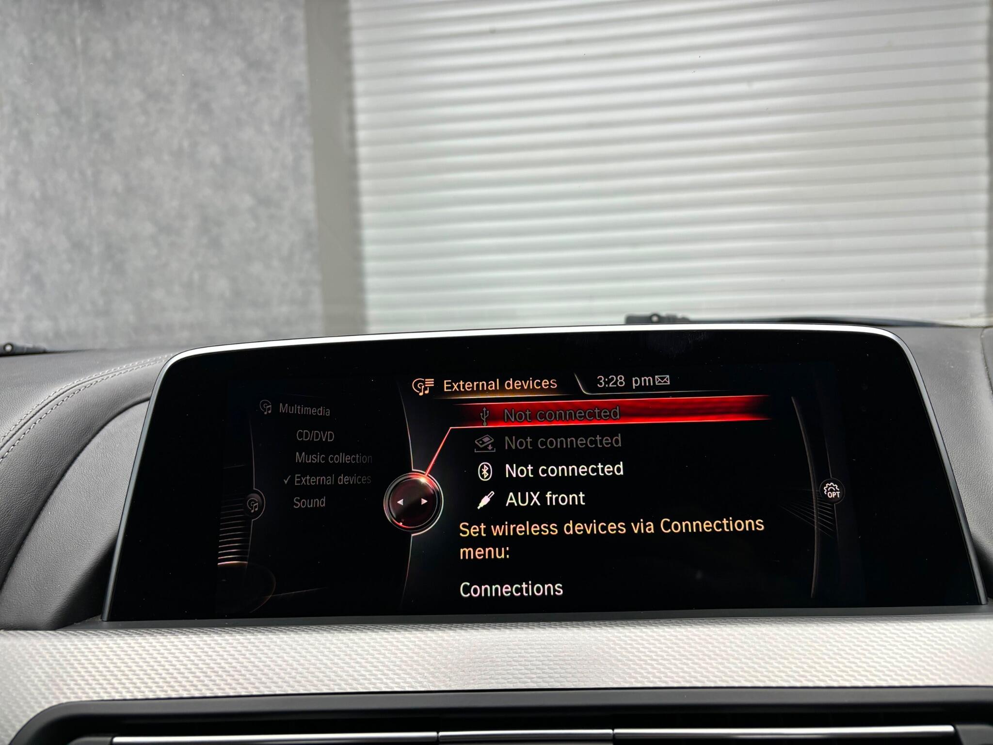 BMW 6 Series view 29