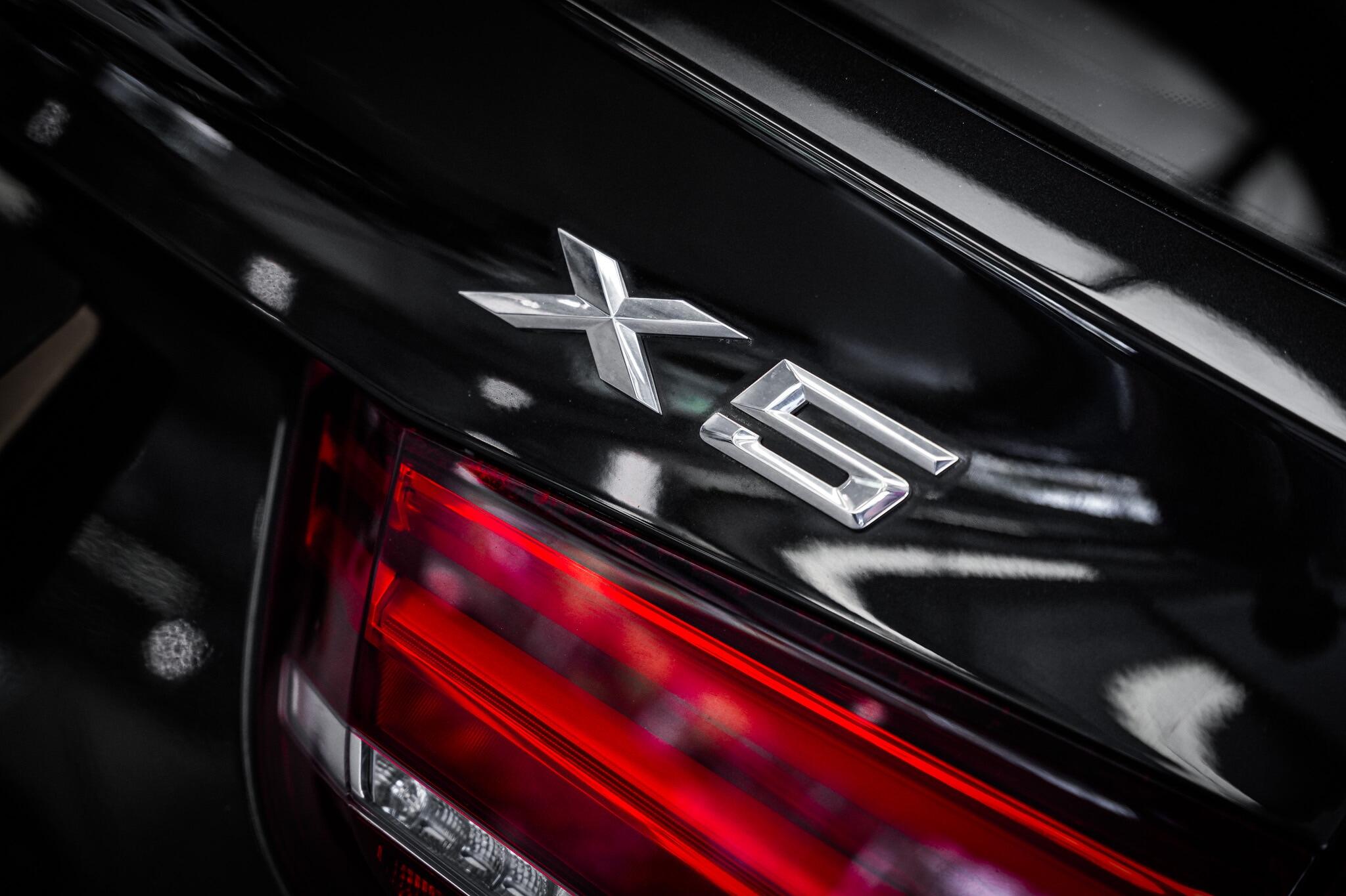 BMW X5 view 33