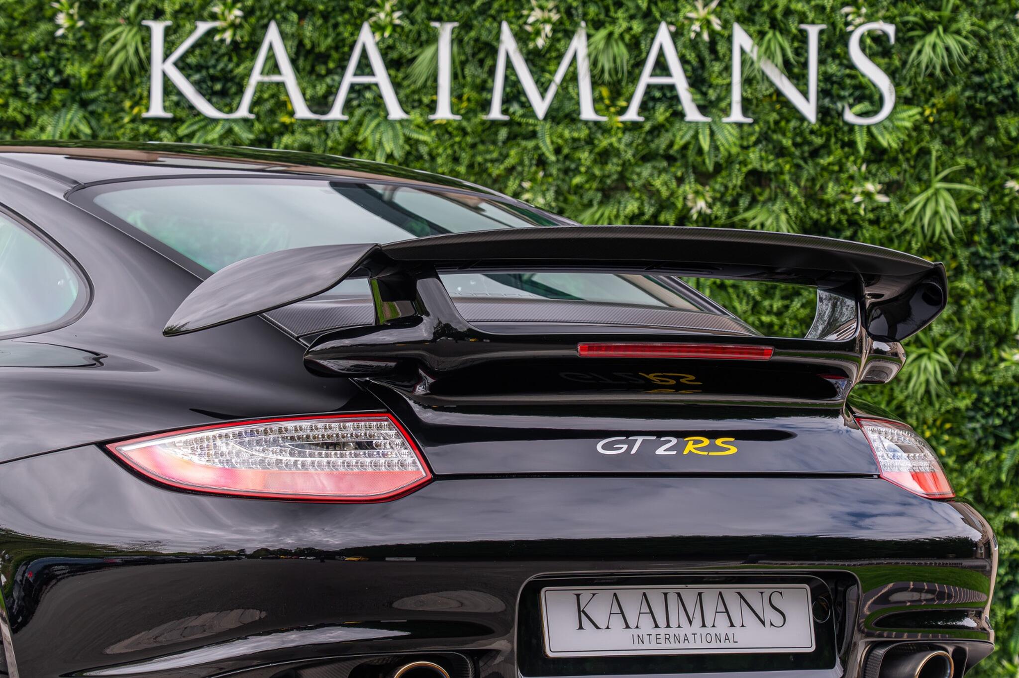 Porsche 911 view 61