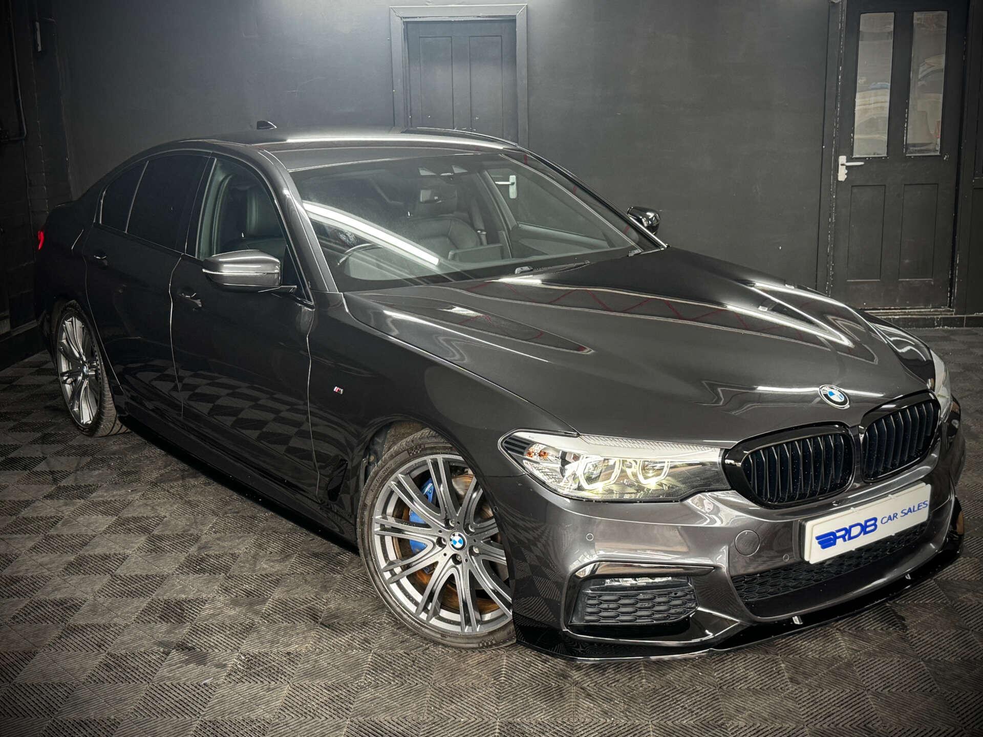 BMW 5 Series view 9