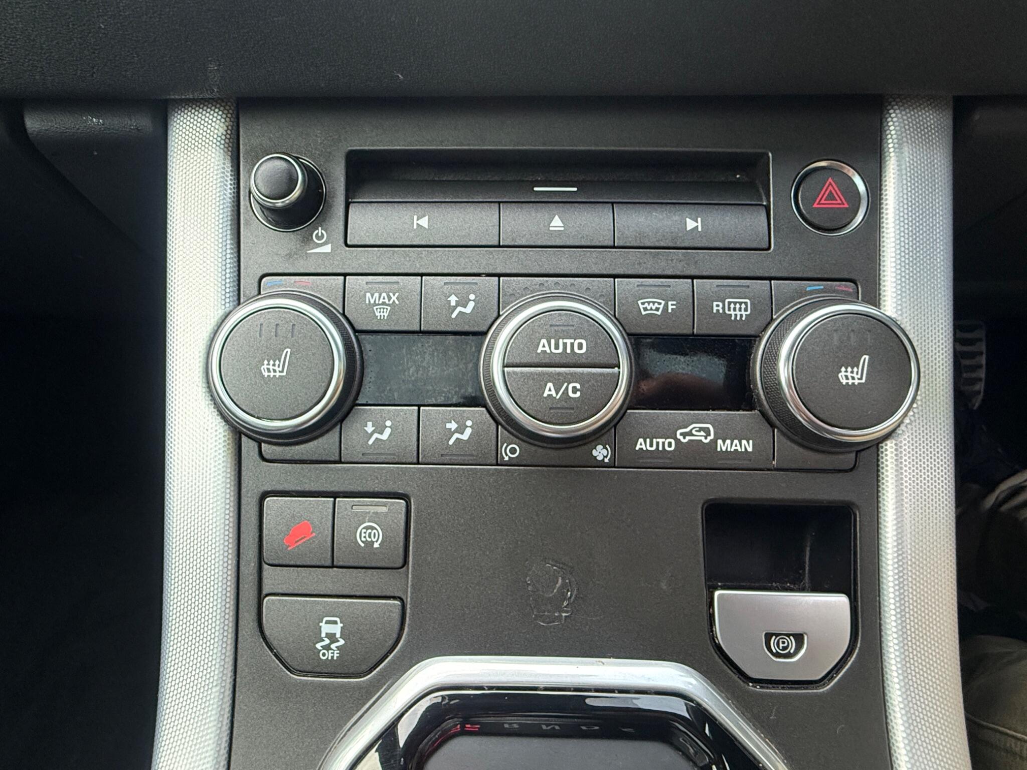 2014 Land Rover Range Rover Evoque image 28