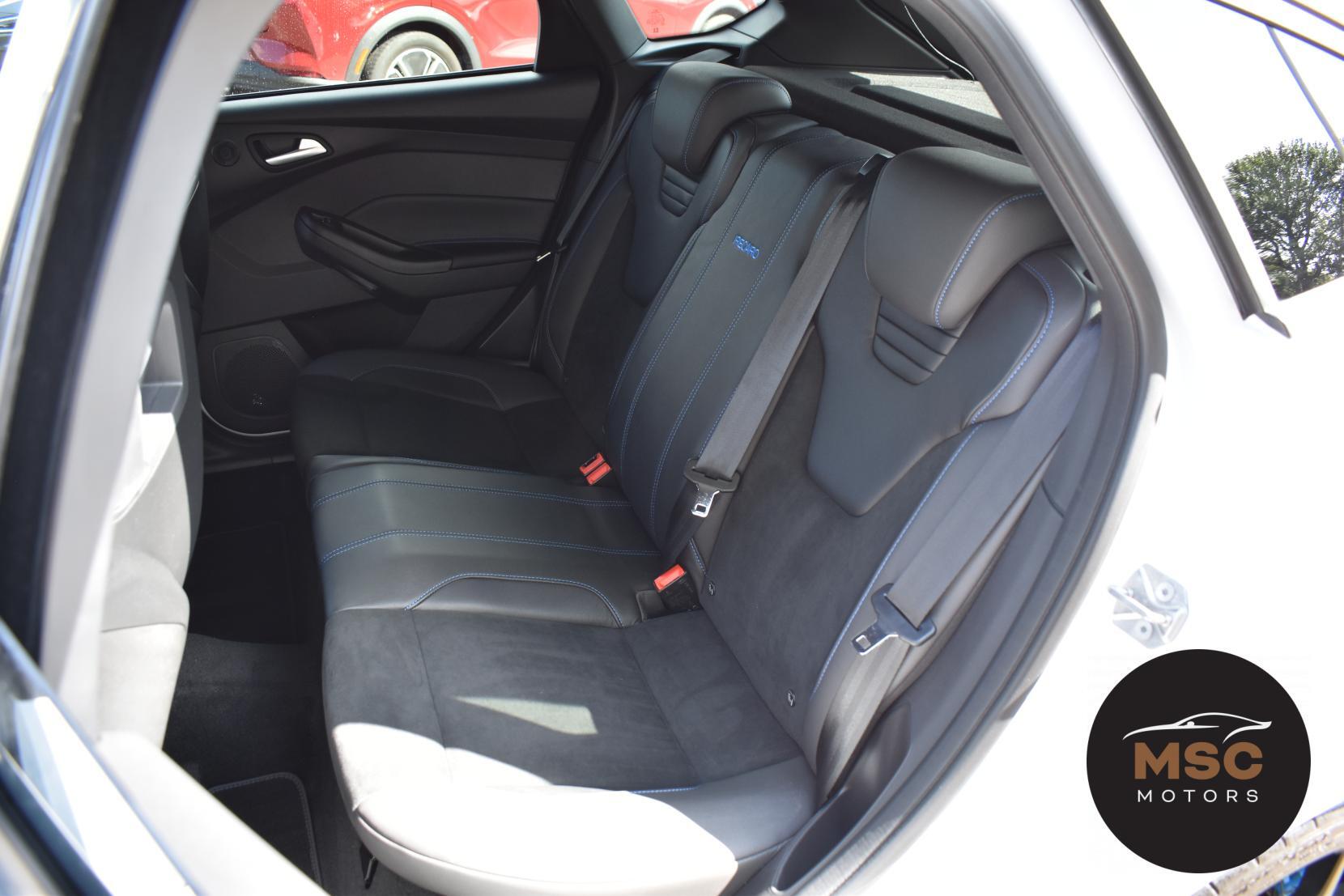 Ford Focus view 50