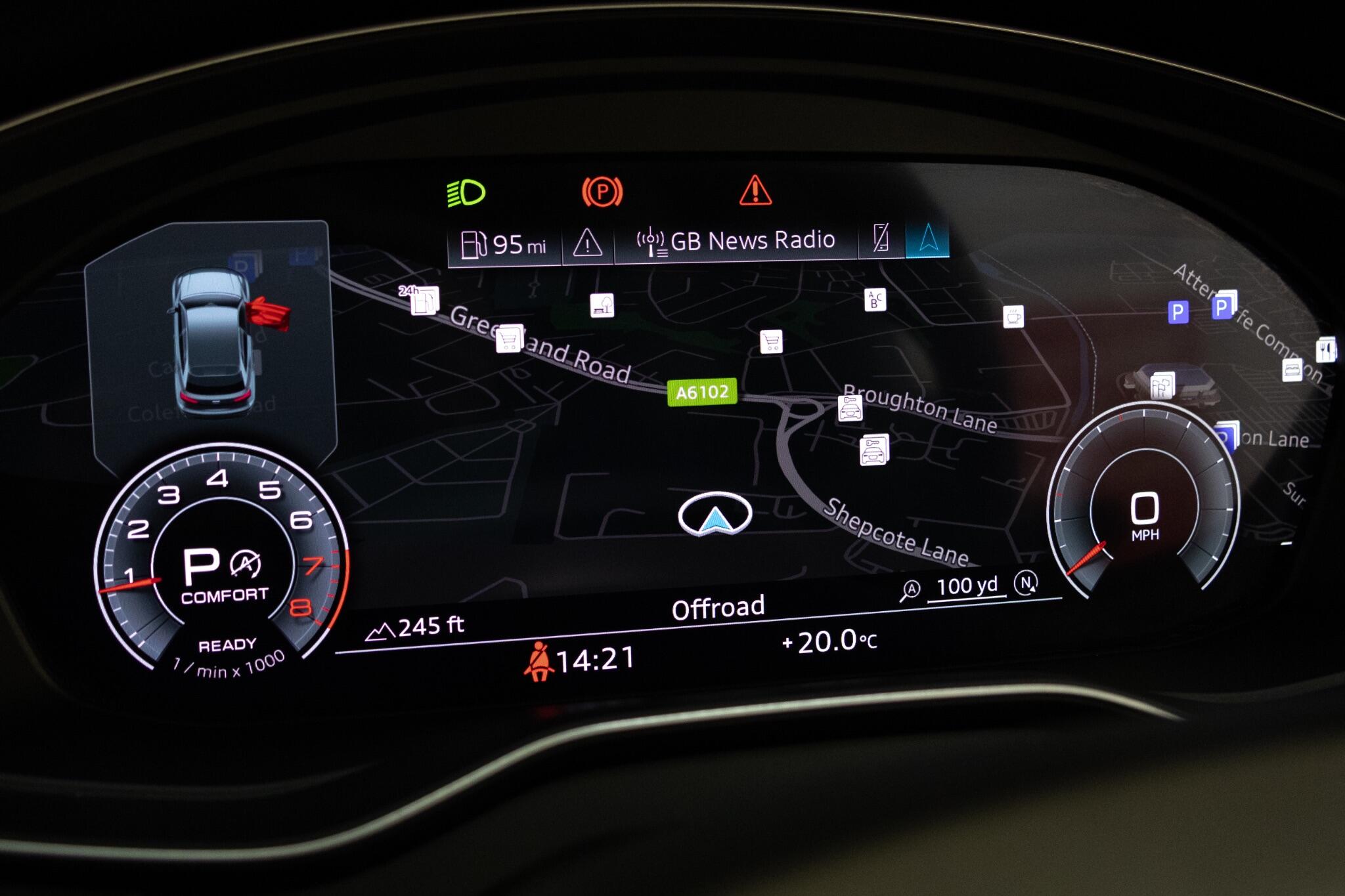 Audi Q5 view 25