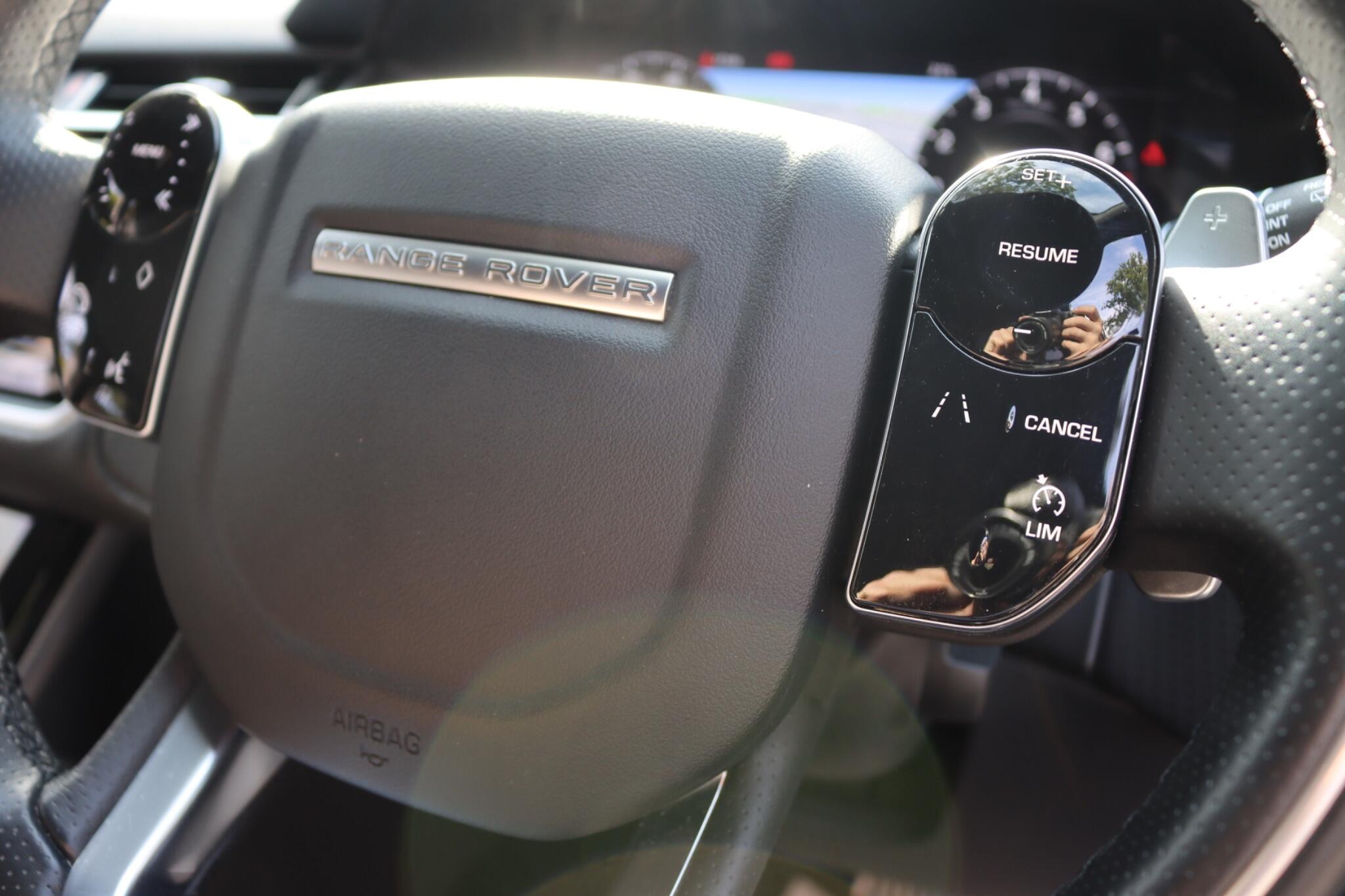 Land Rover Range Rover Velar view 36