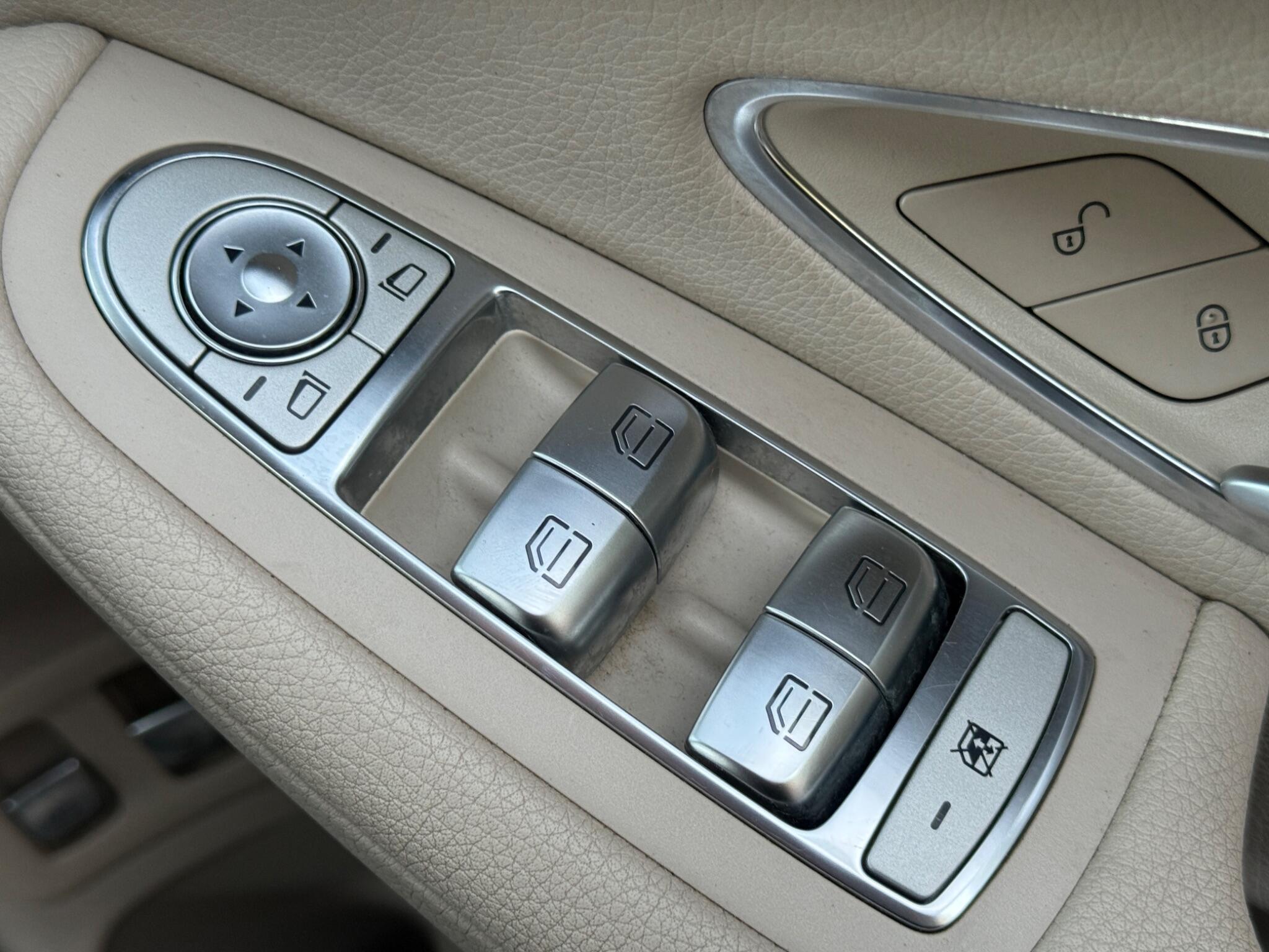 Mercedes-Benz GLC - Image 67