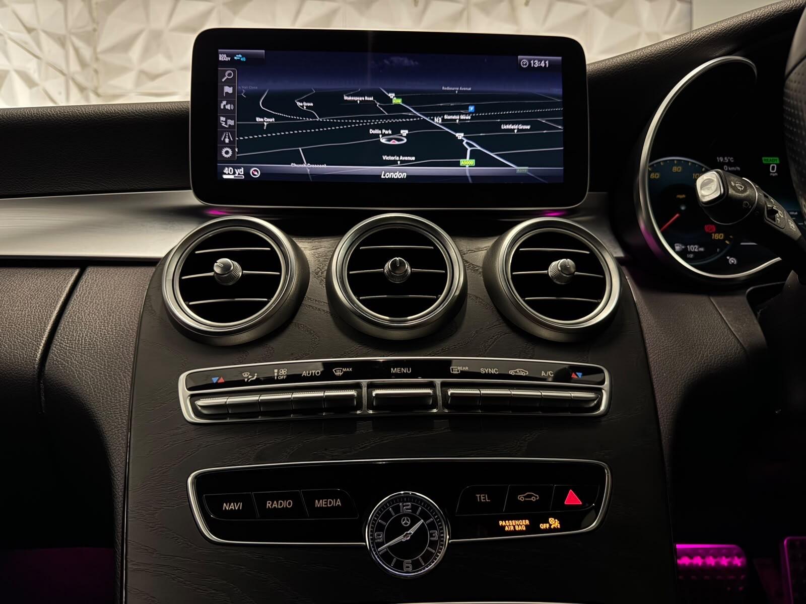 Mercedes-Benz C Class view 42