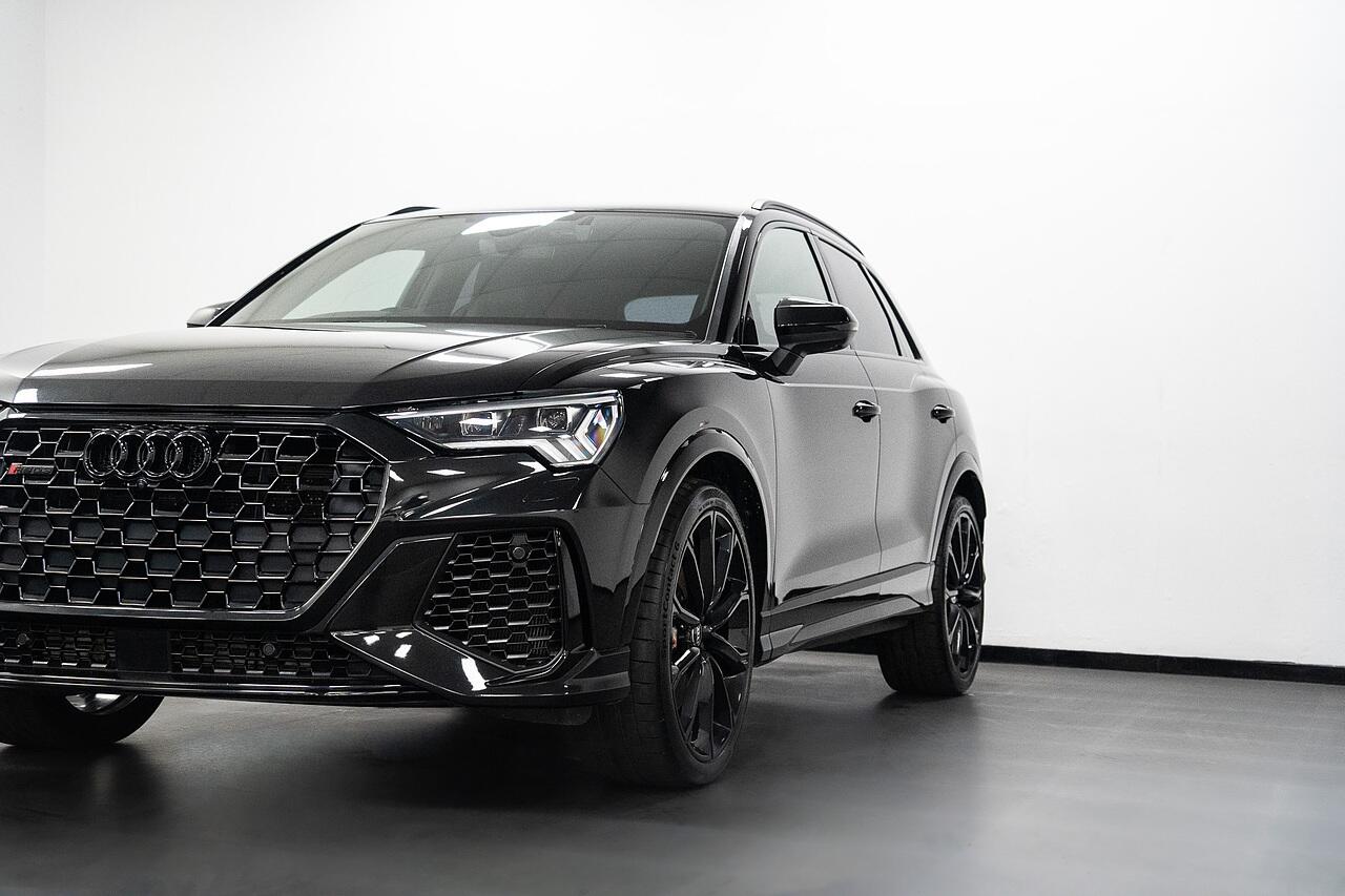 Audi RS Q3 view 39