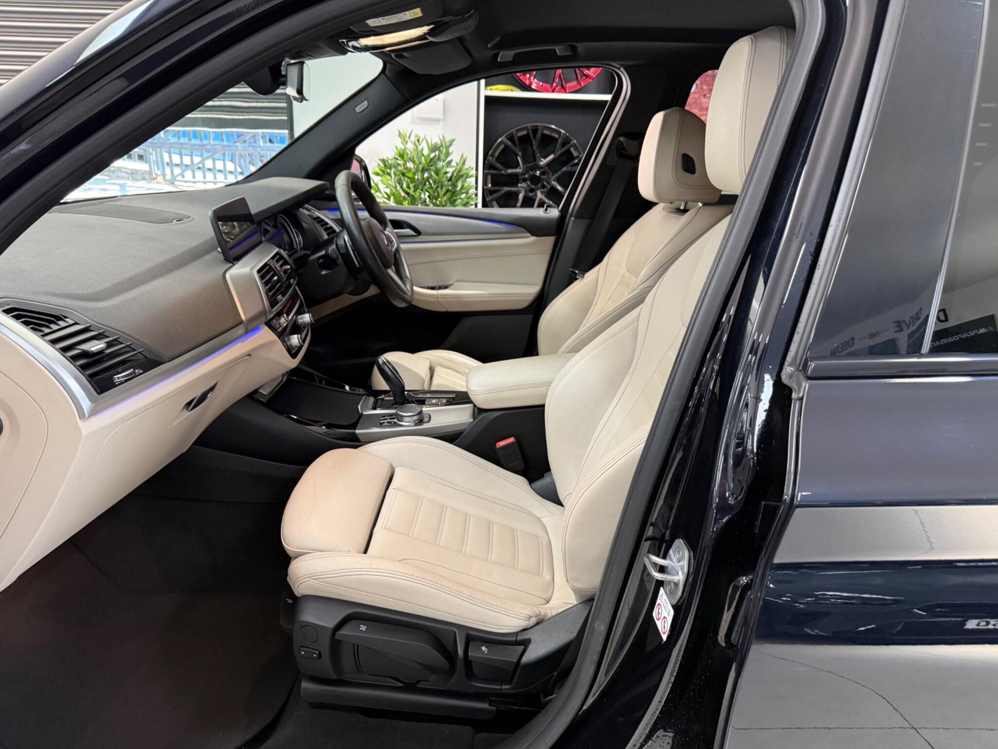 BMW X3 view 32