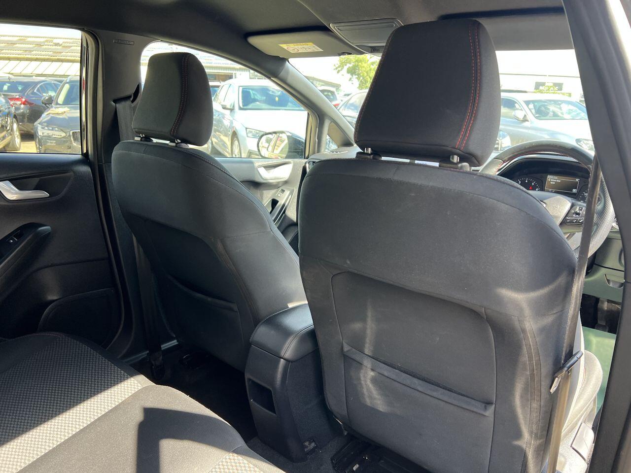 Ford Fiesta view 18