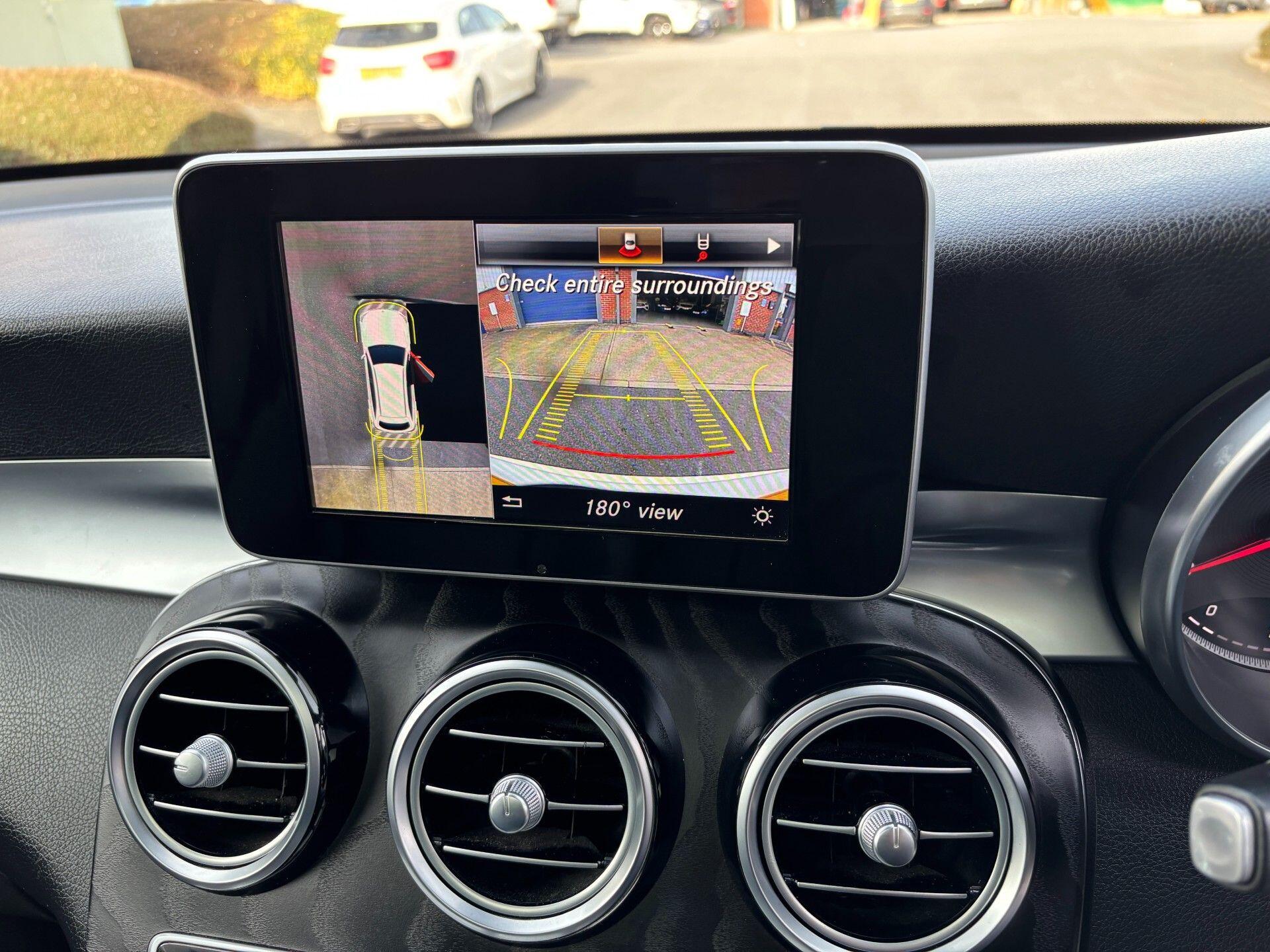 Mercedes-Benz GLC view 11