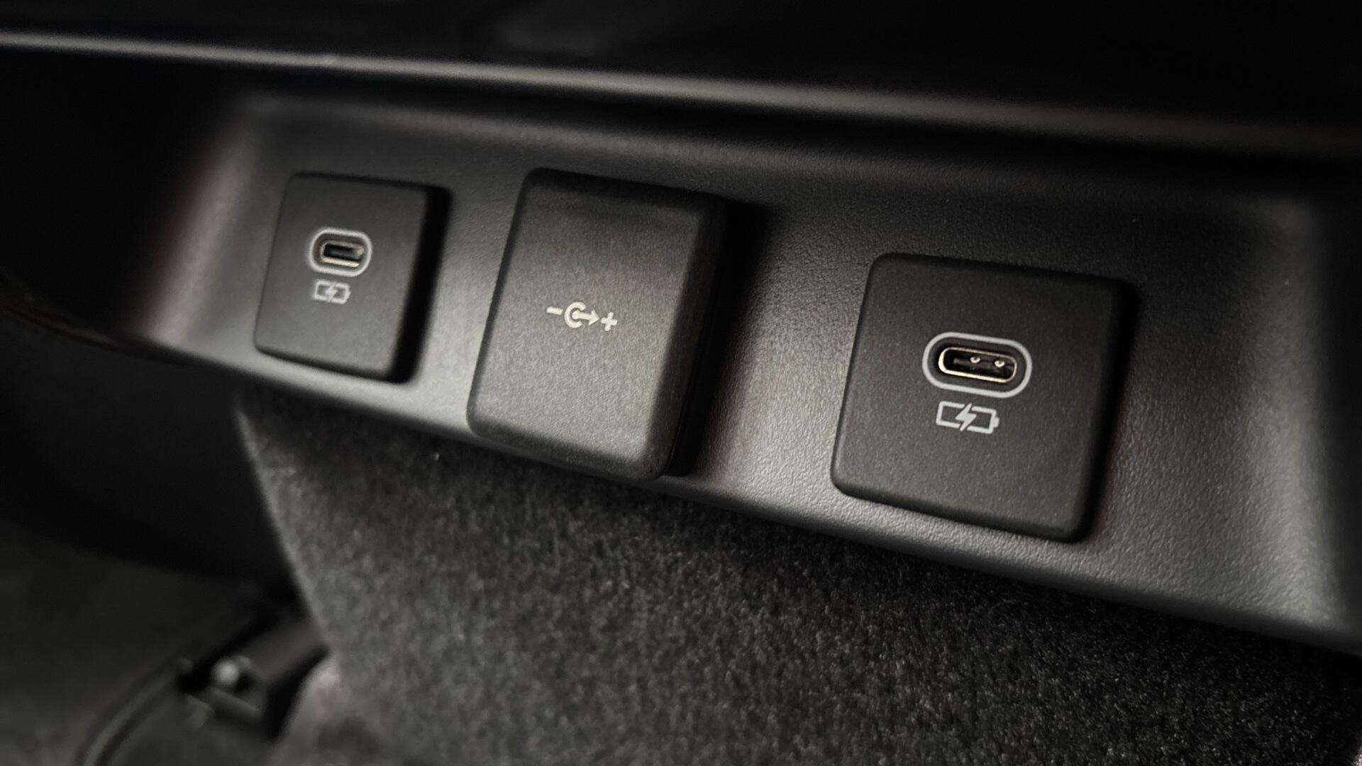 Land Rover Range Rover Sport view 49